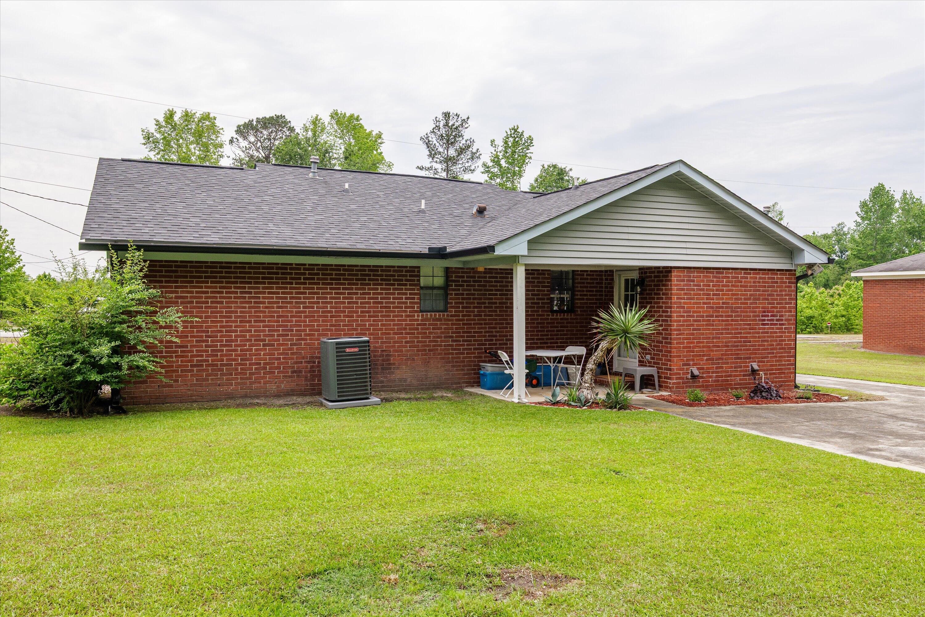106 Allie Road