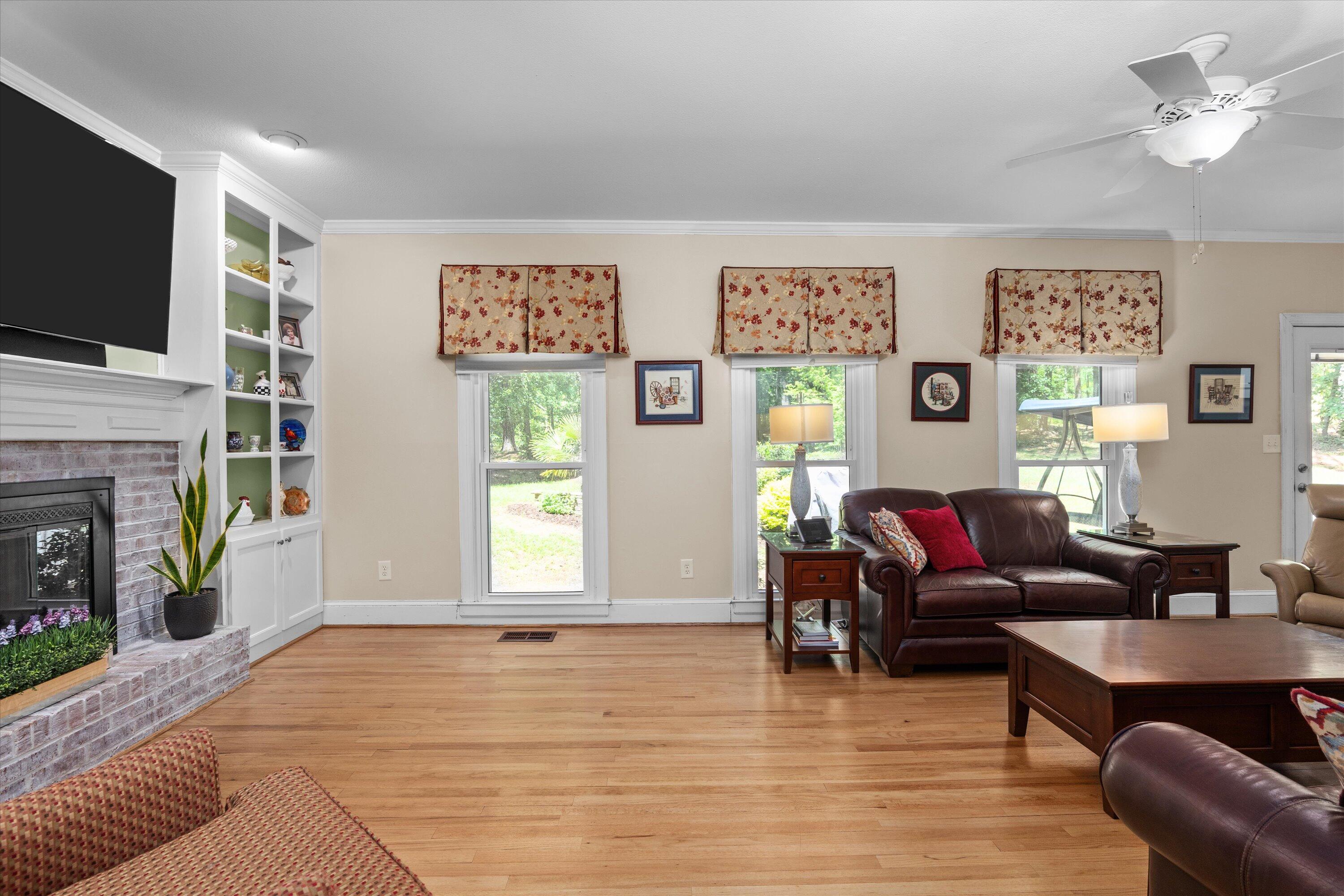 4708 Woodbridge Drive