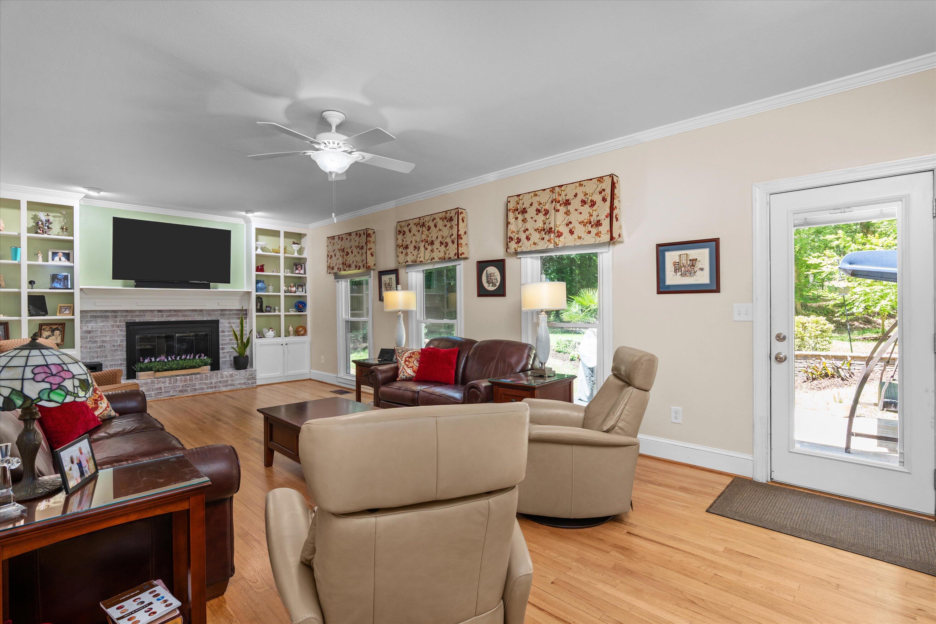 4708 Woodbridge Drive