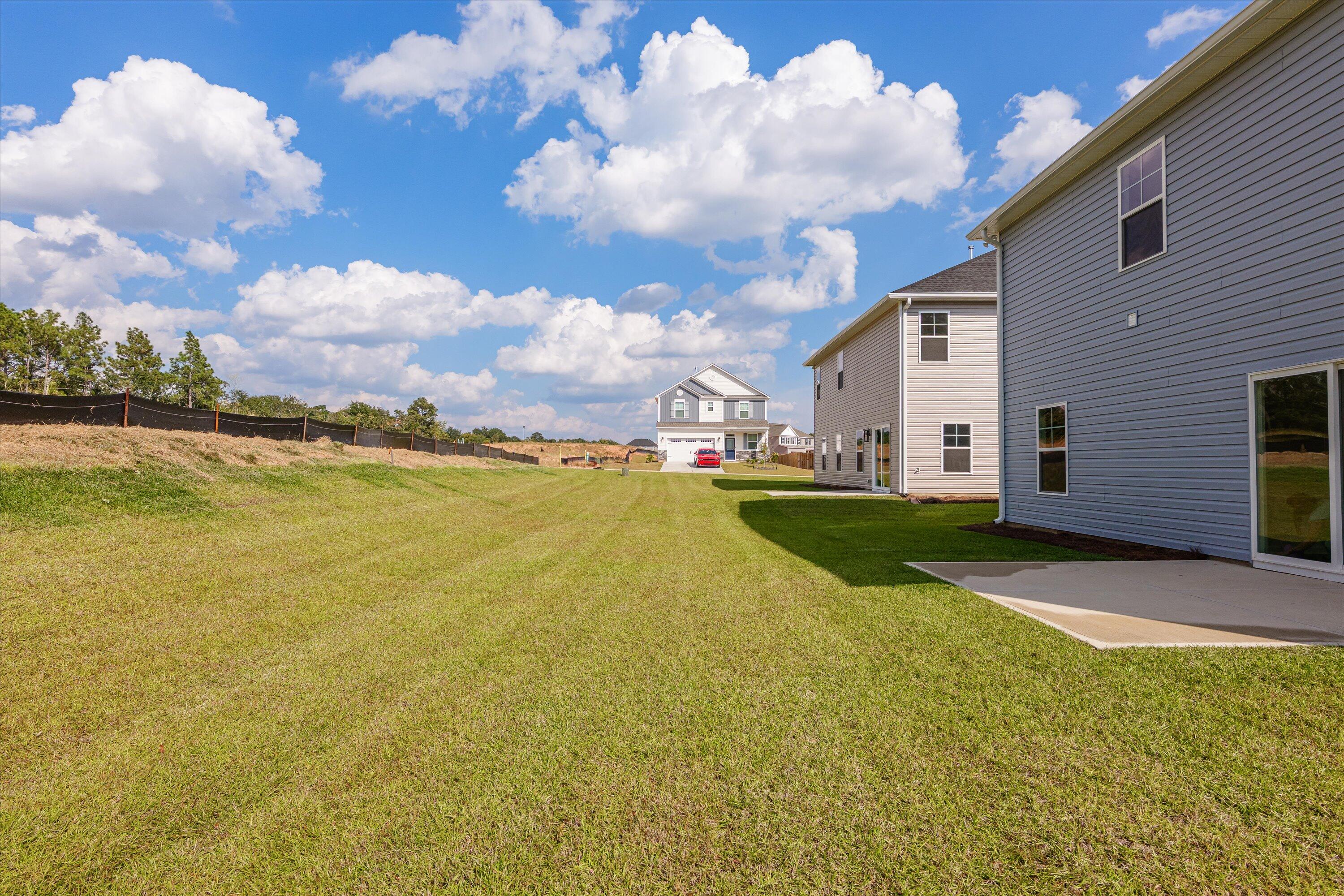 220 NW Shingle Oak Garden