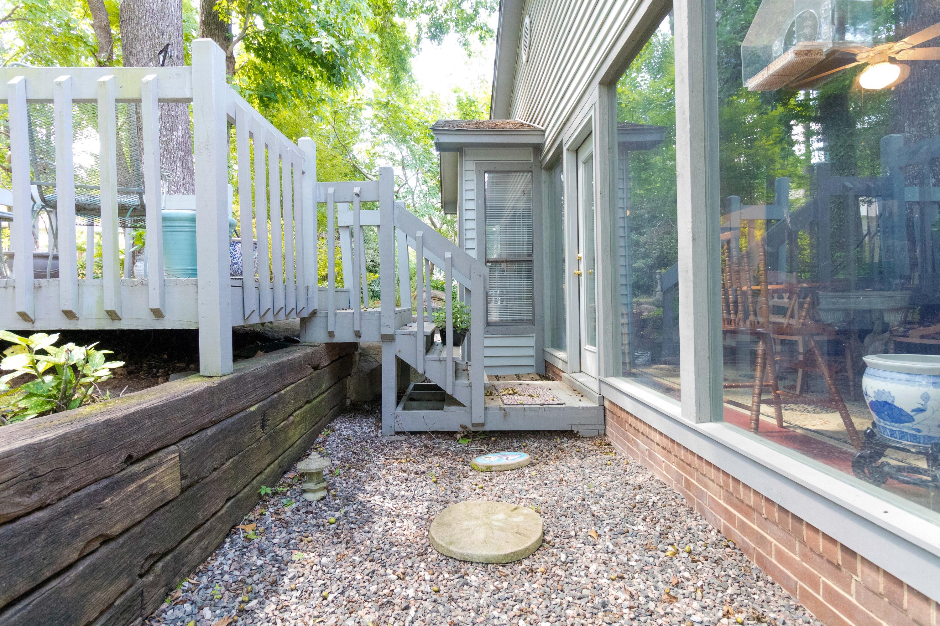 445 Creekwalk Drive