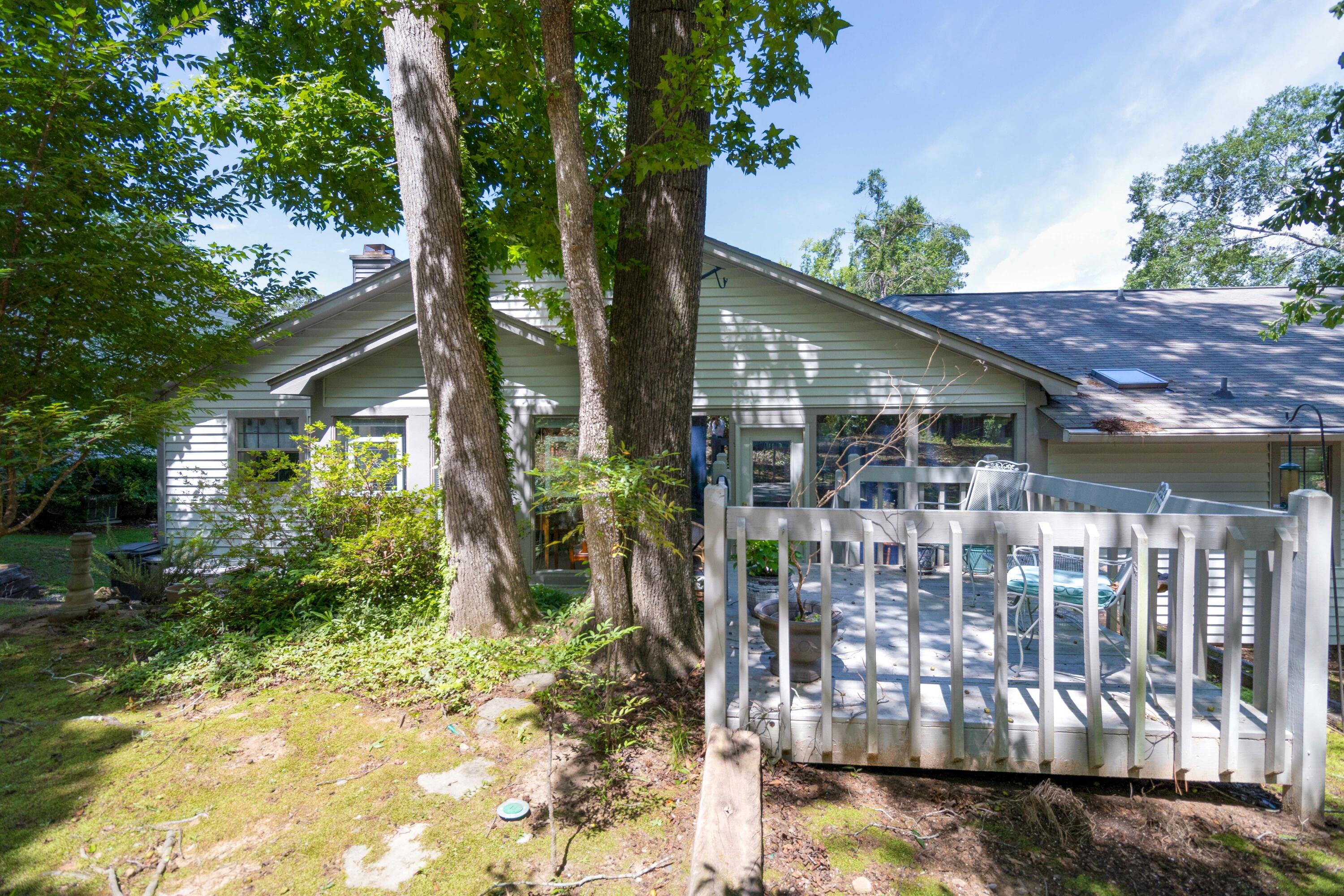 445 Creekwalk Drive
