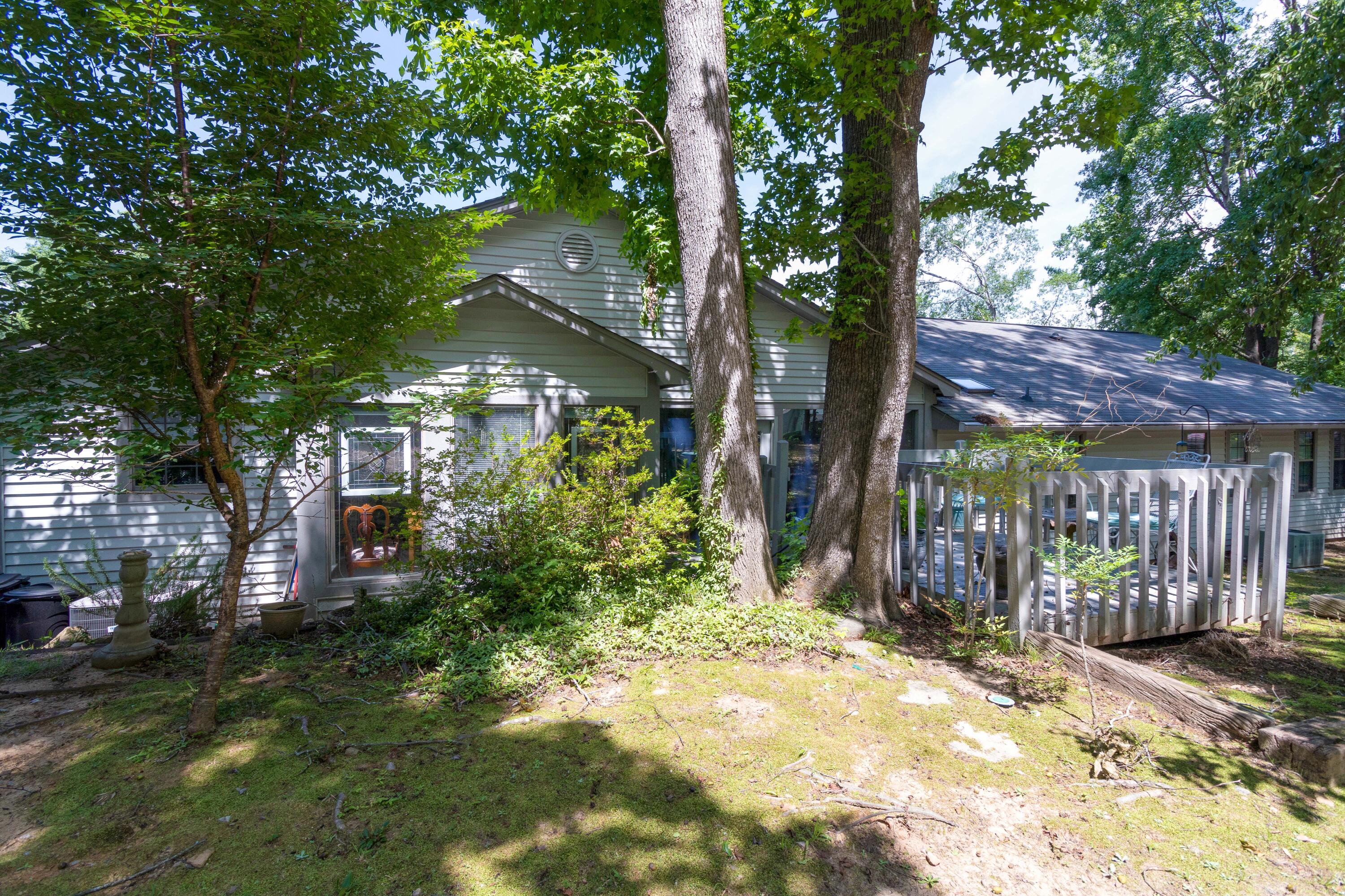 445 Creekwalk Drive