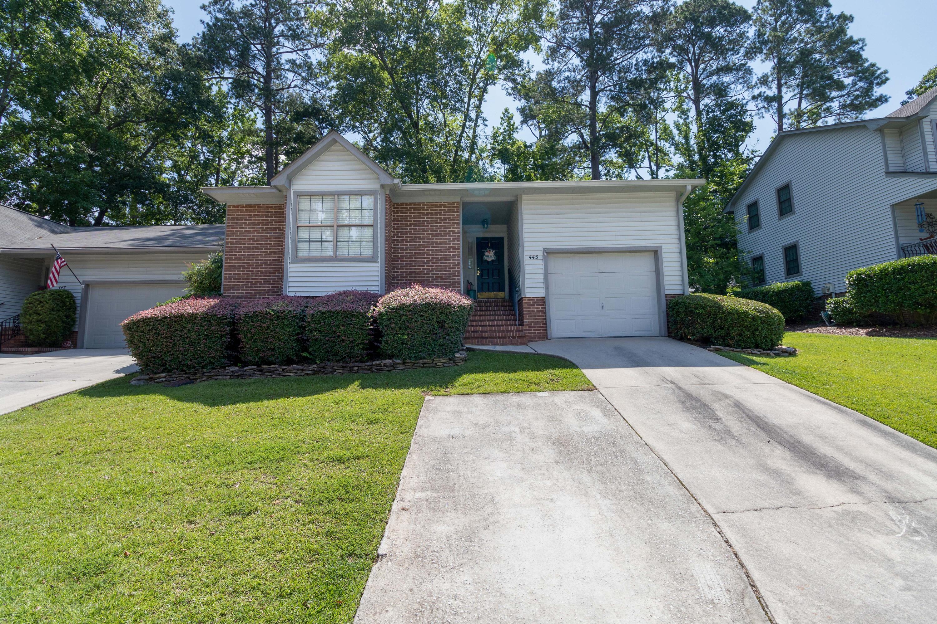445 Creekwalk Drive