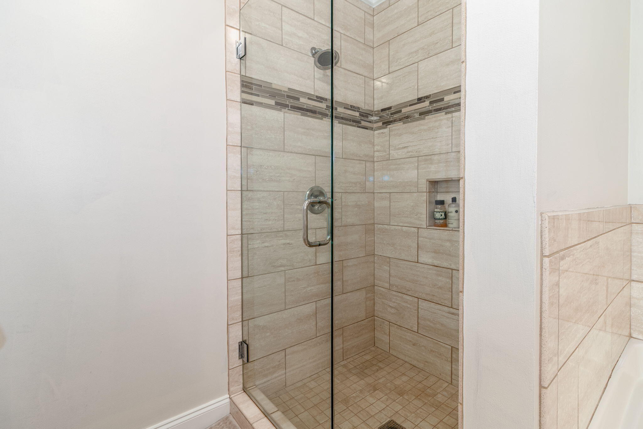 211 Oleander Trail
