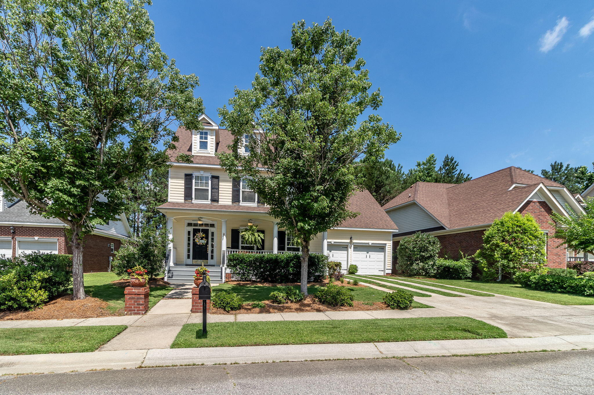 211 Oleander Trail