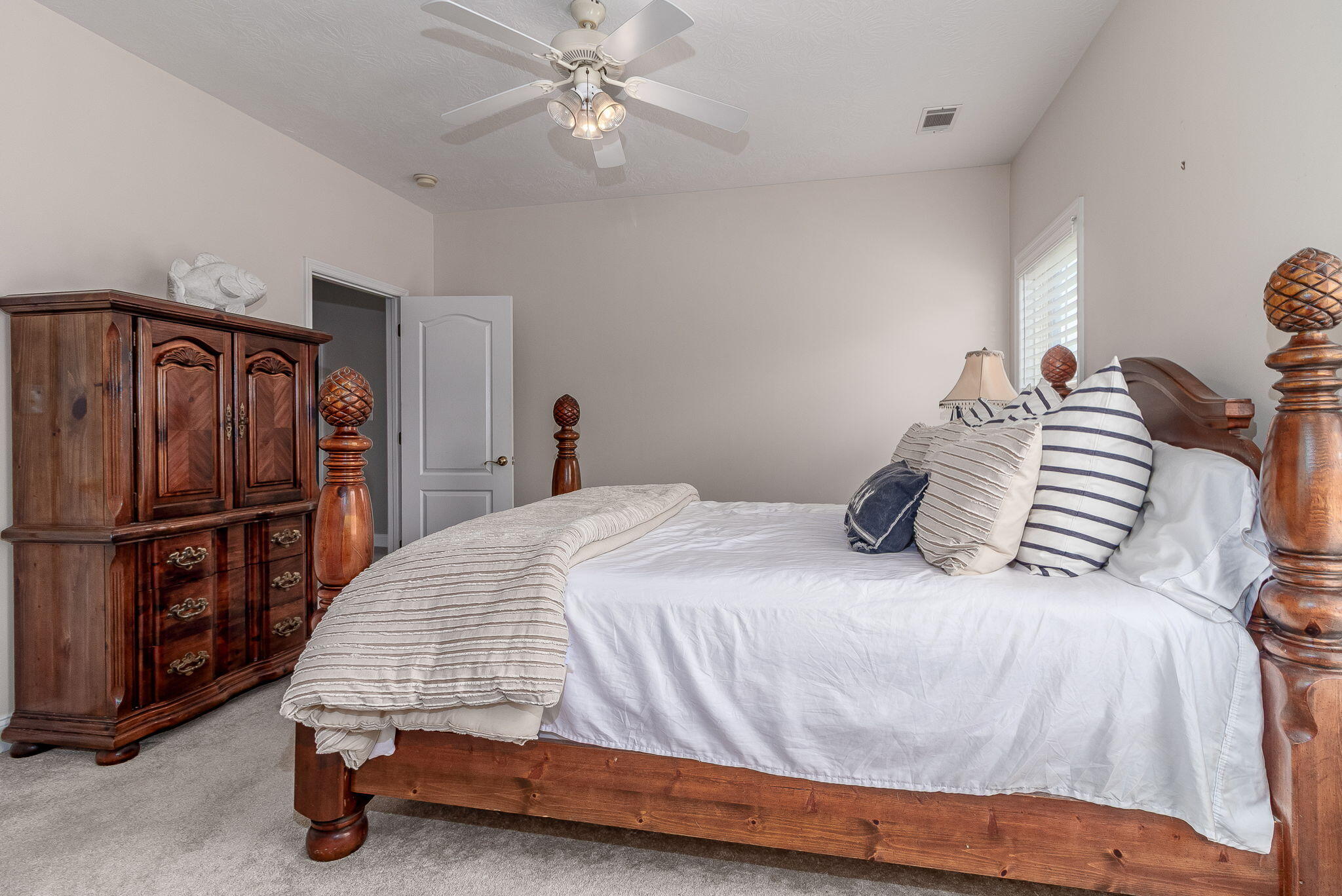 211 Oleander Trail