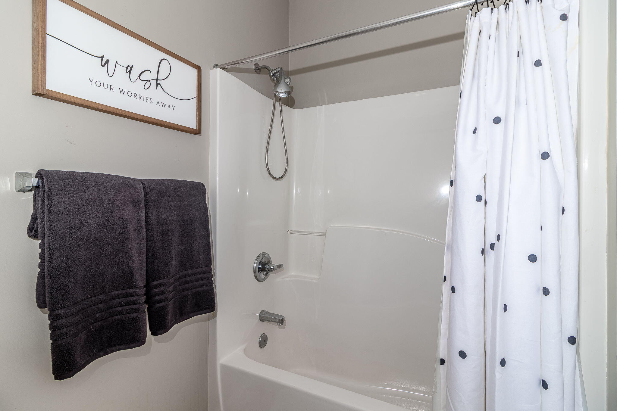 211 Oleander Trail