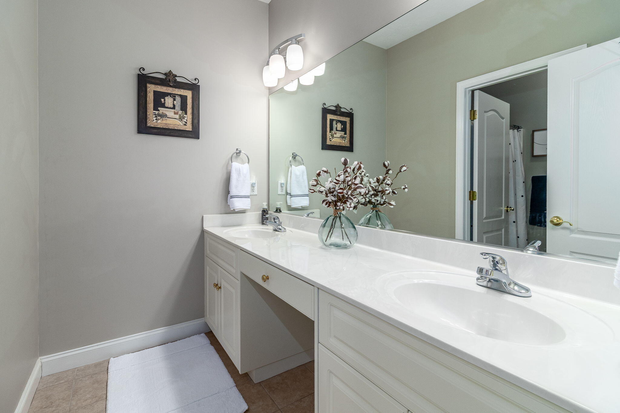 211 Oleander Trail