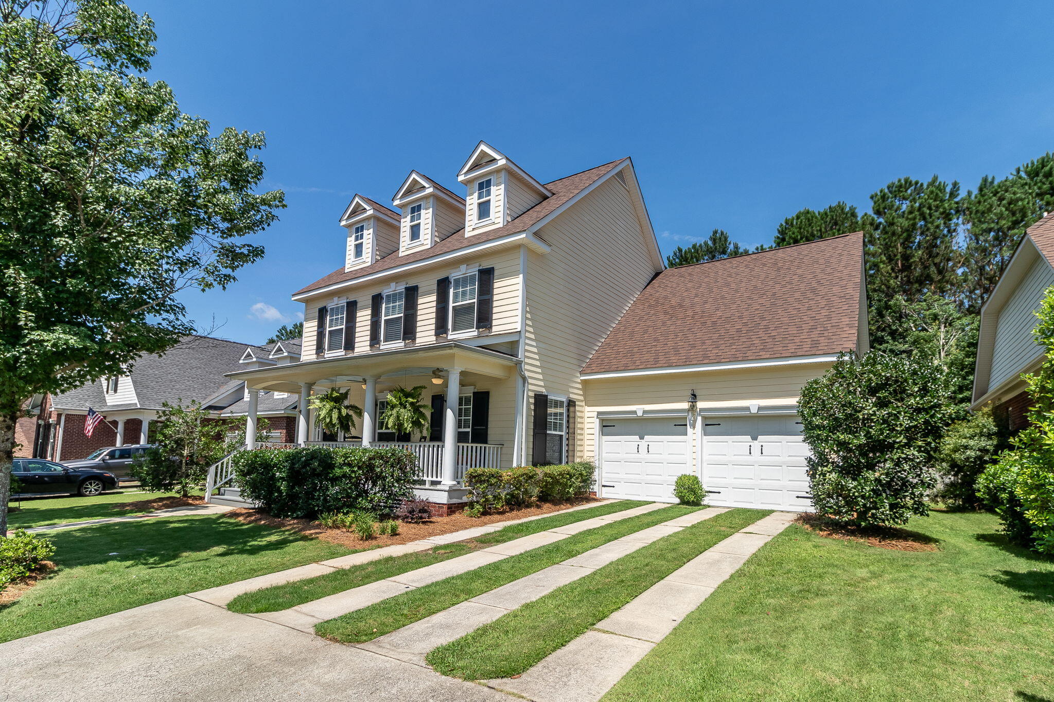 211 Oleander Trail