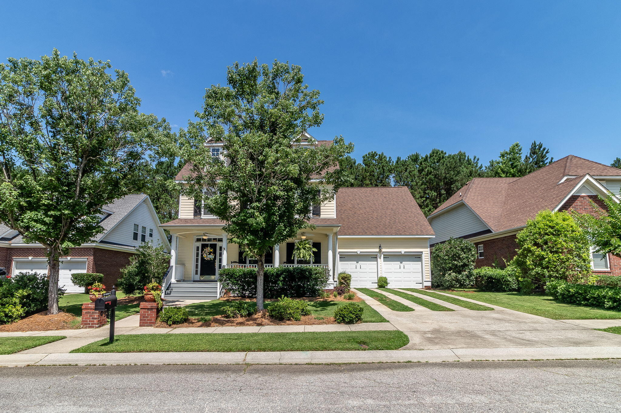 211 Oleander Trail