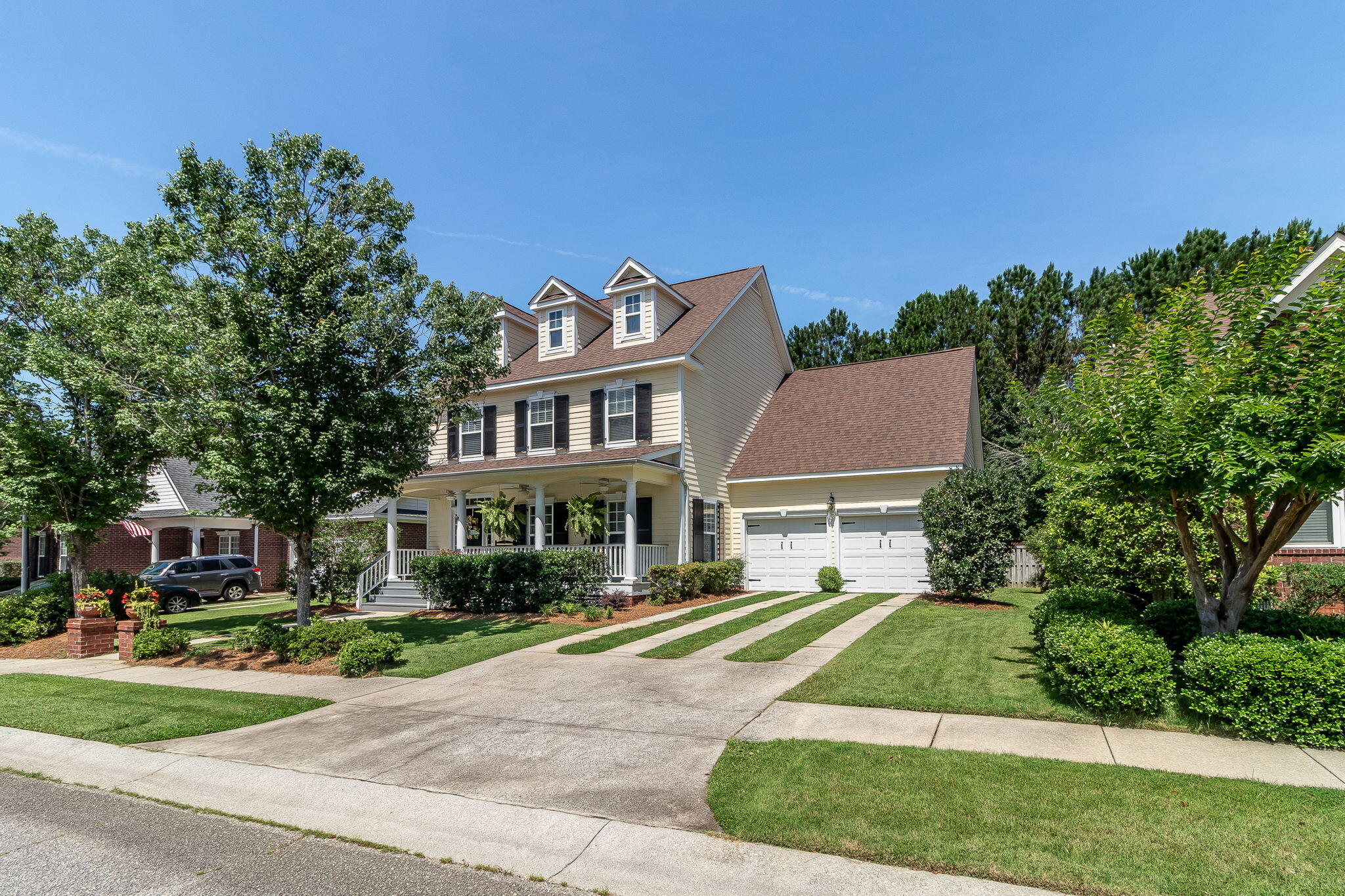 211 Oleander Trail