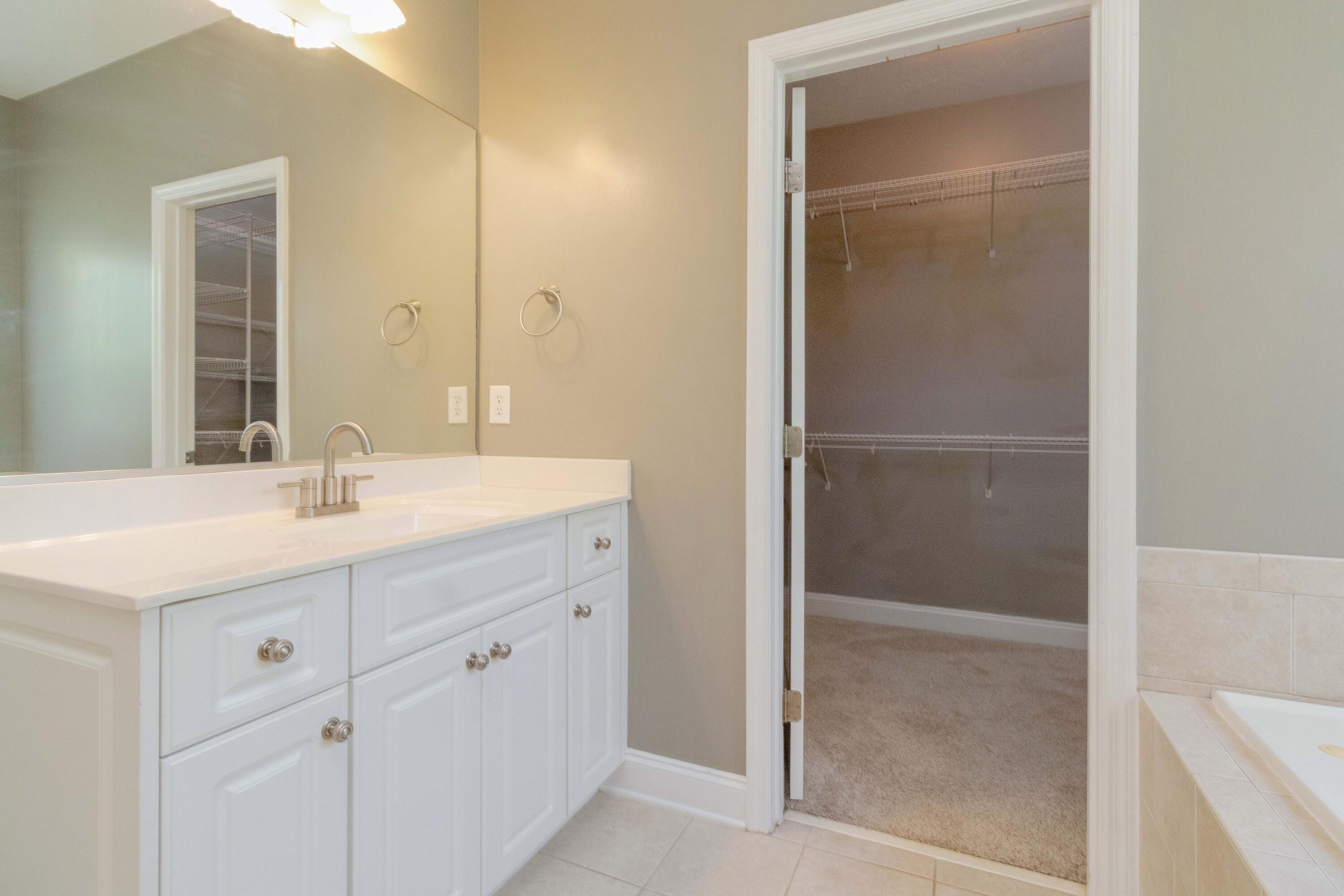 4131 Chastain Drive