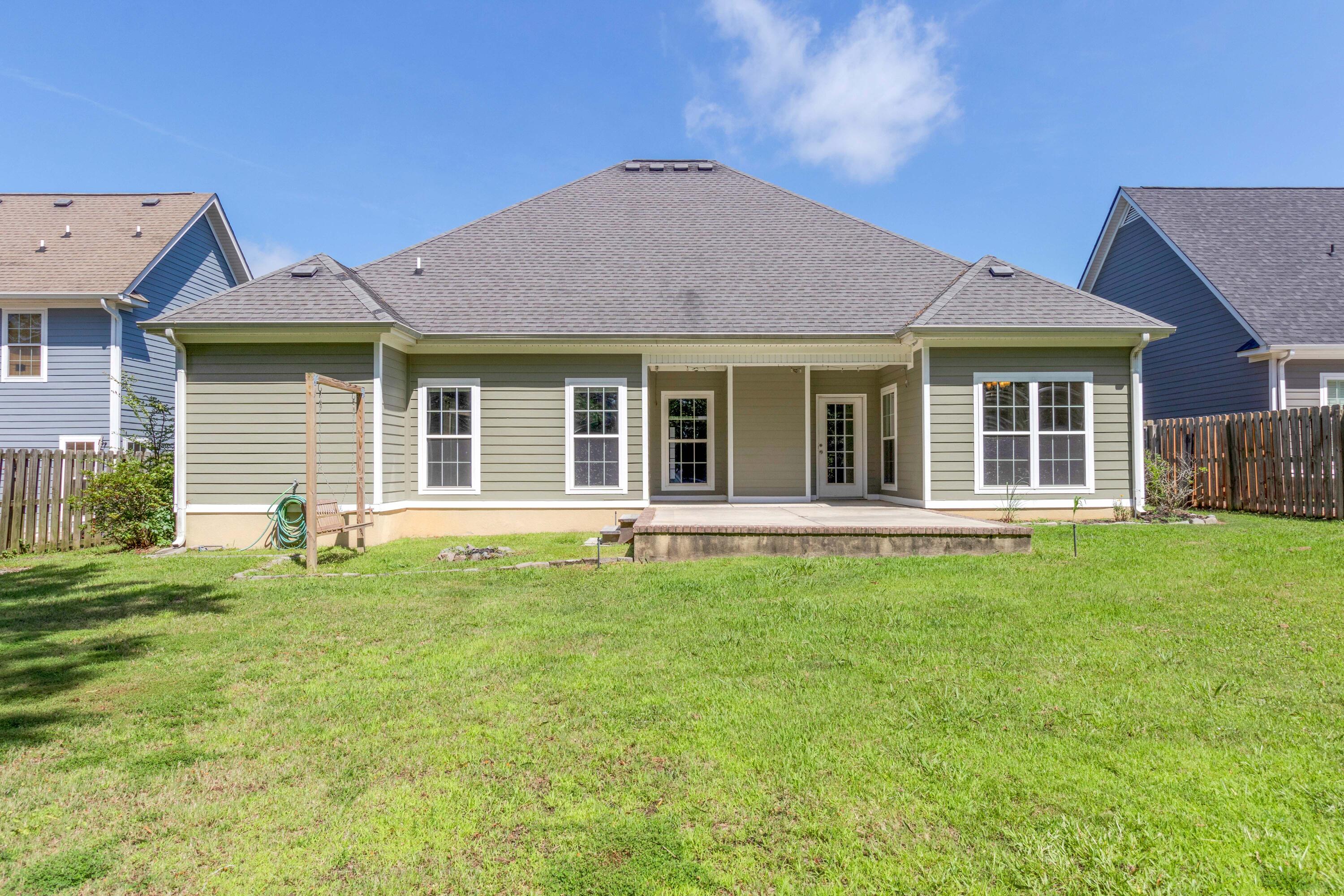 4131 Chastain Drive