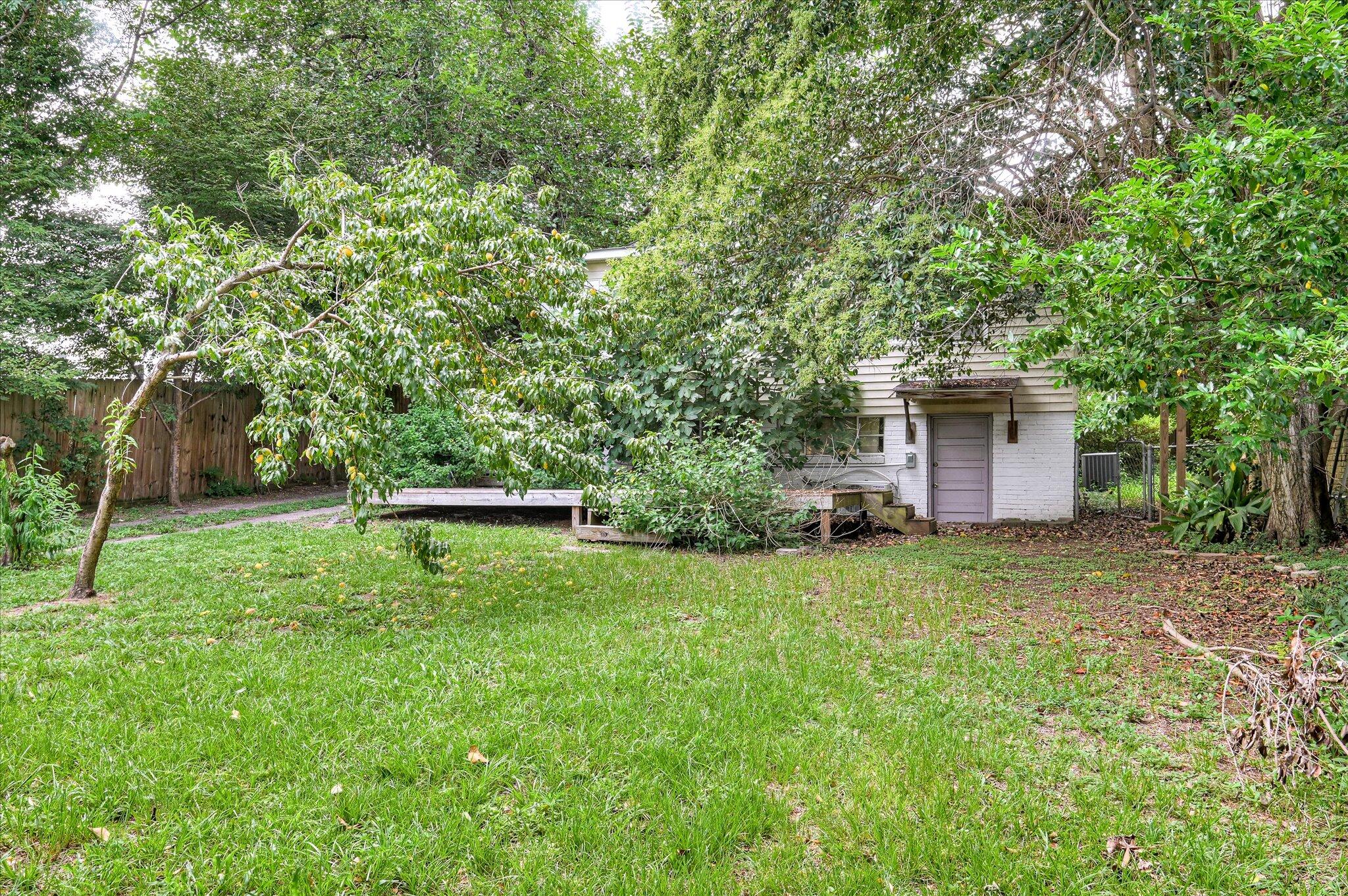 844 Heard Avenue