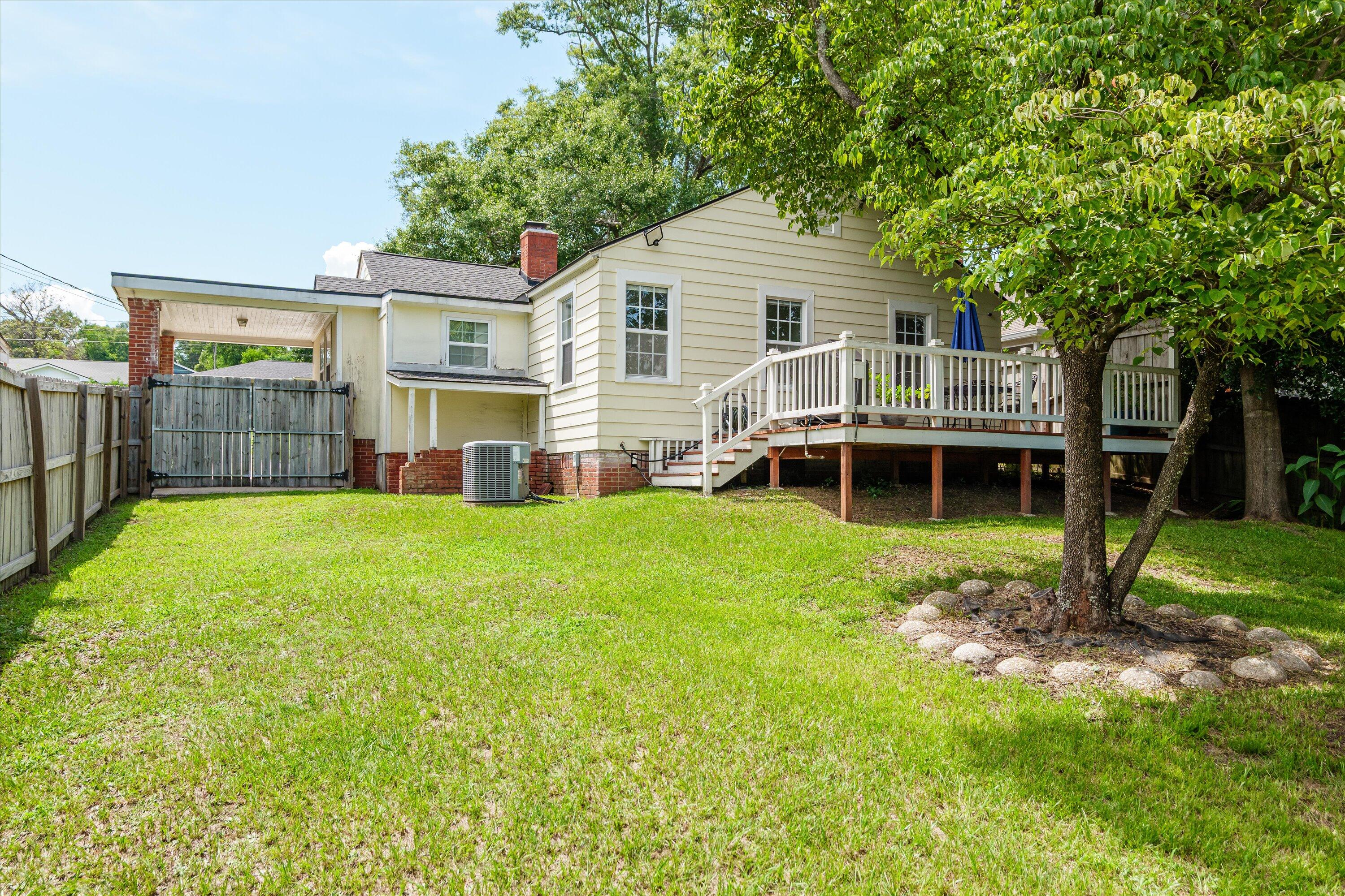 1216 Heard Avenue