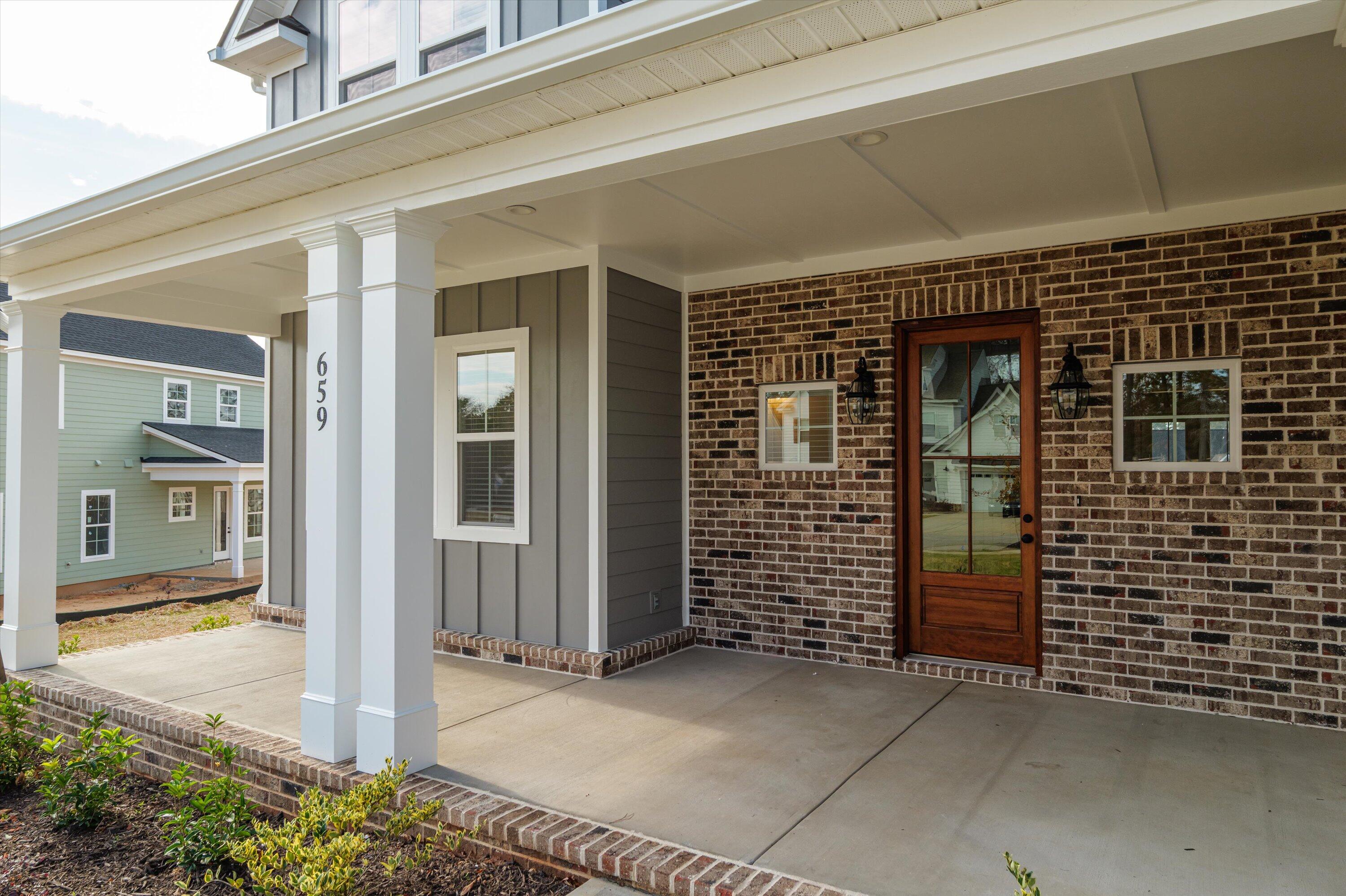 659 River Oaks Lane