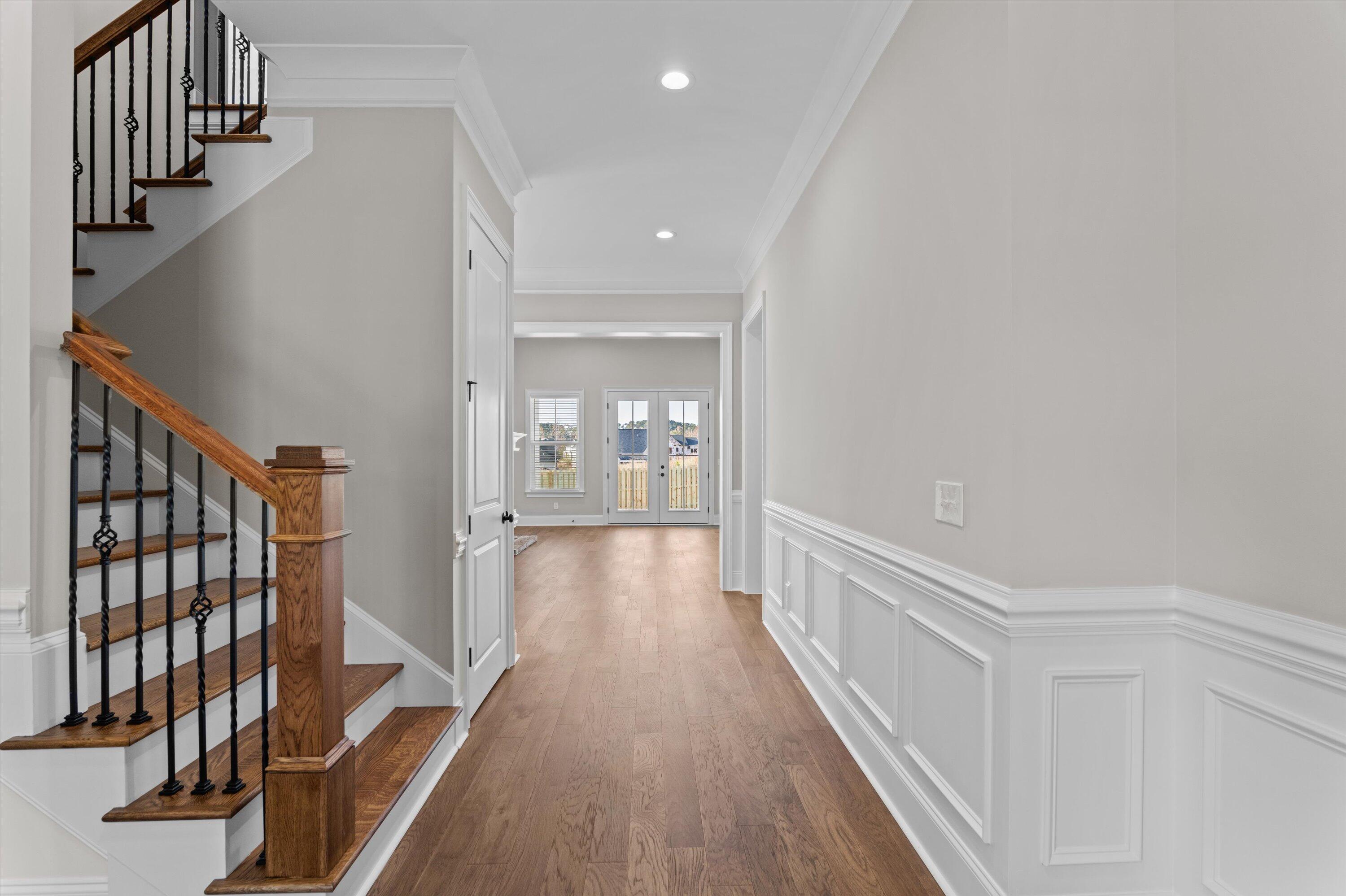 659 River Oaks Lane