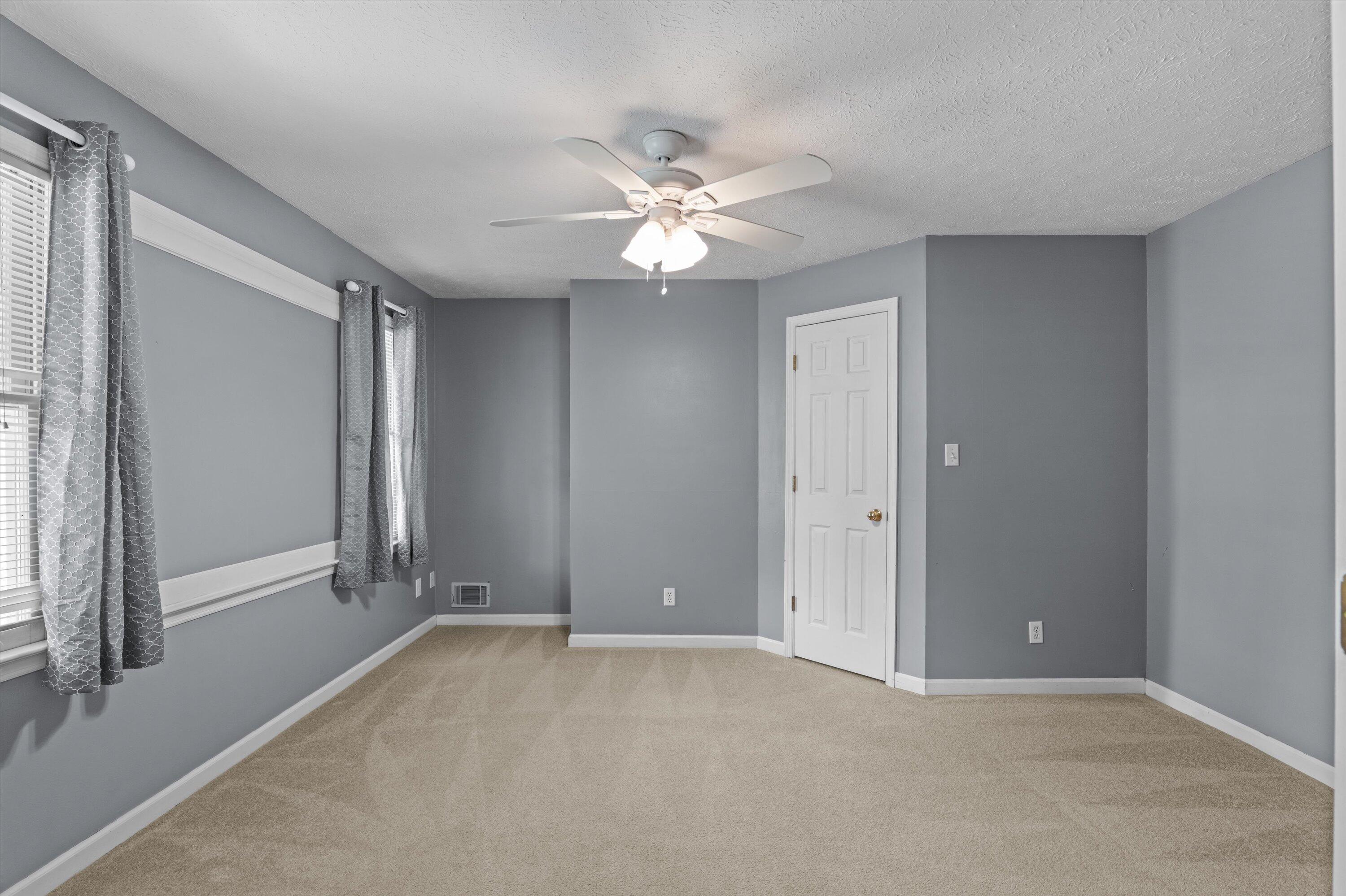 117 Ridgecrest Road