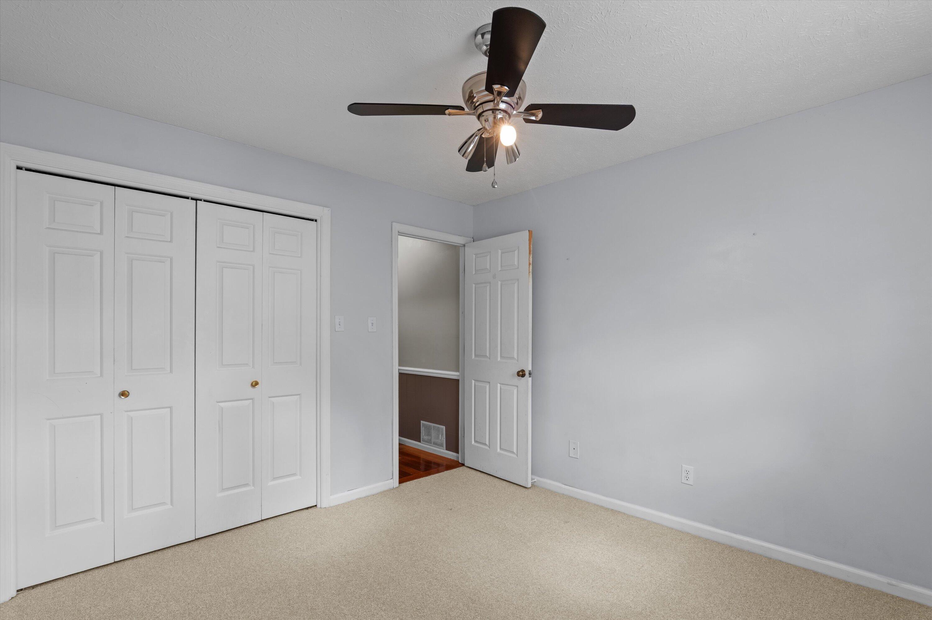 117 Ridgecrest Road