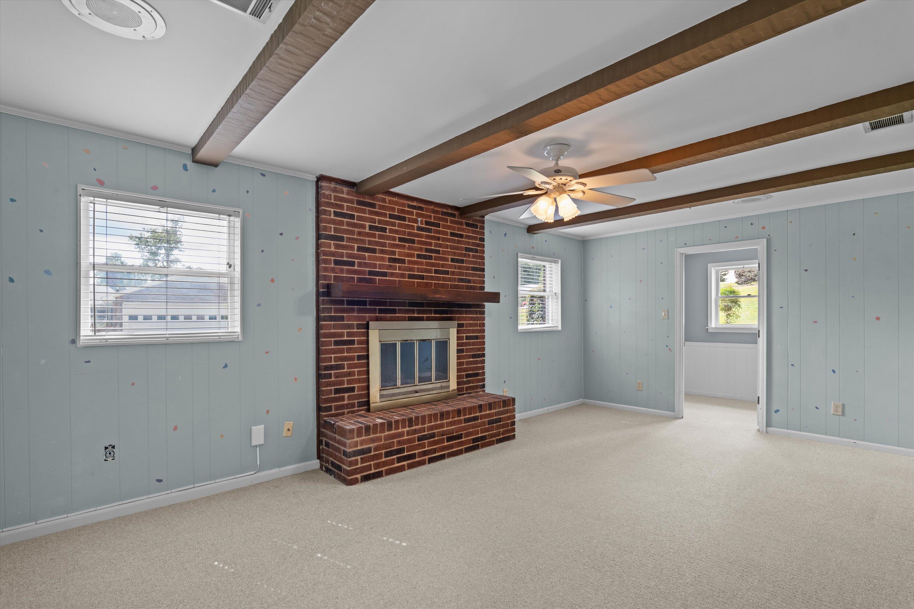 117 Ridgecrest Road