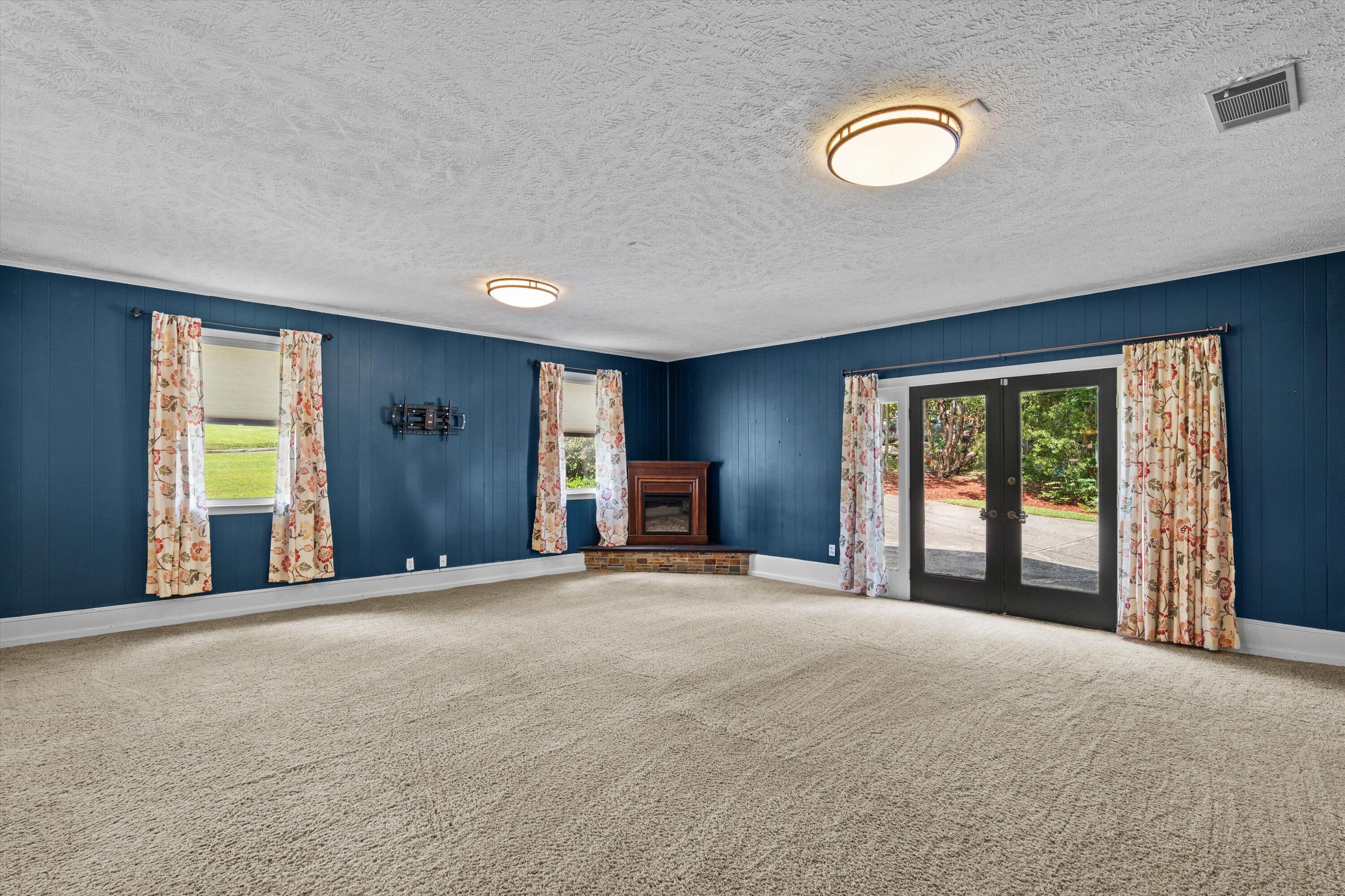 117 Ridgecrest Road