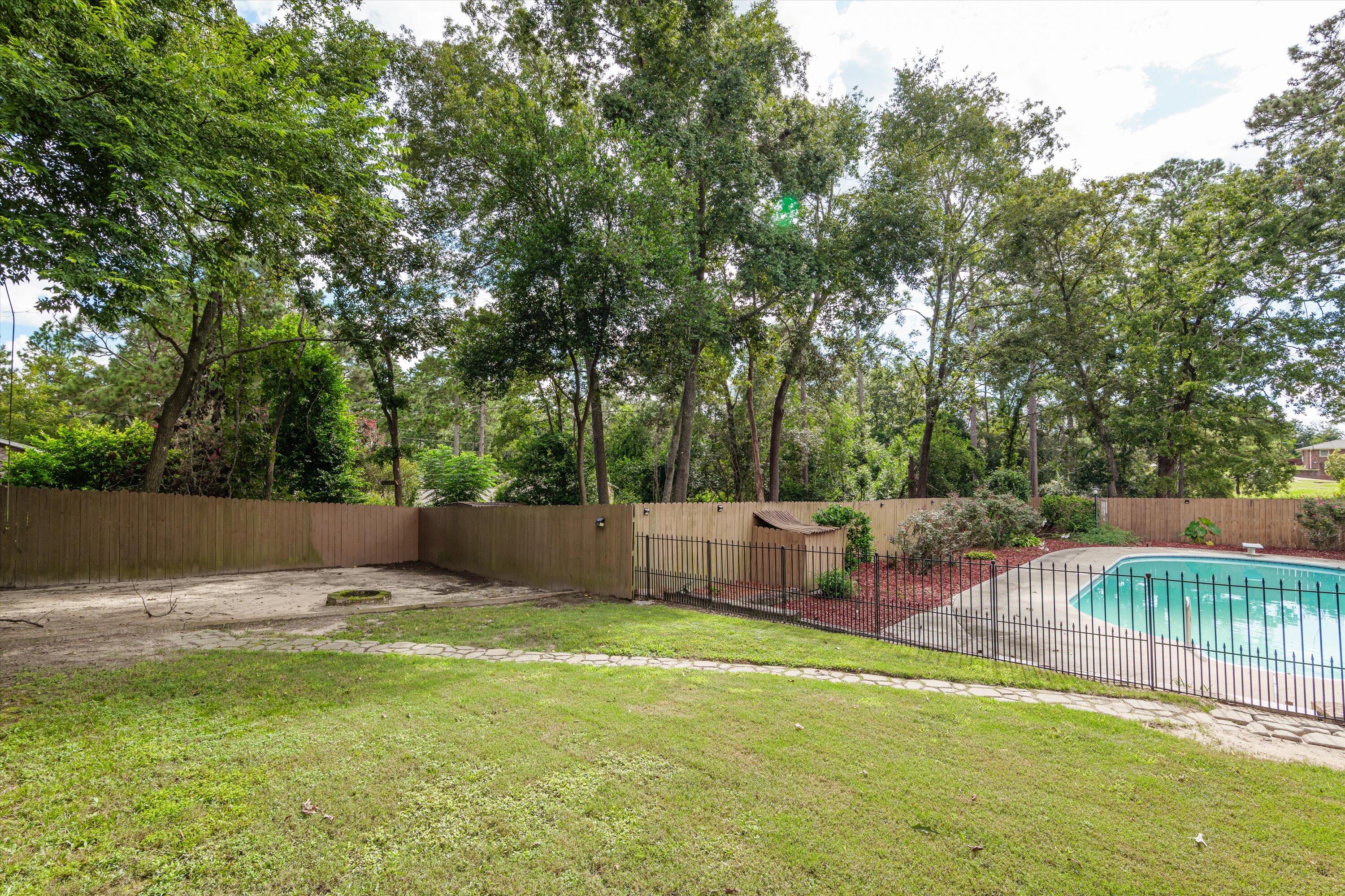 117 Ridgecrest Road