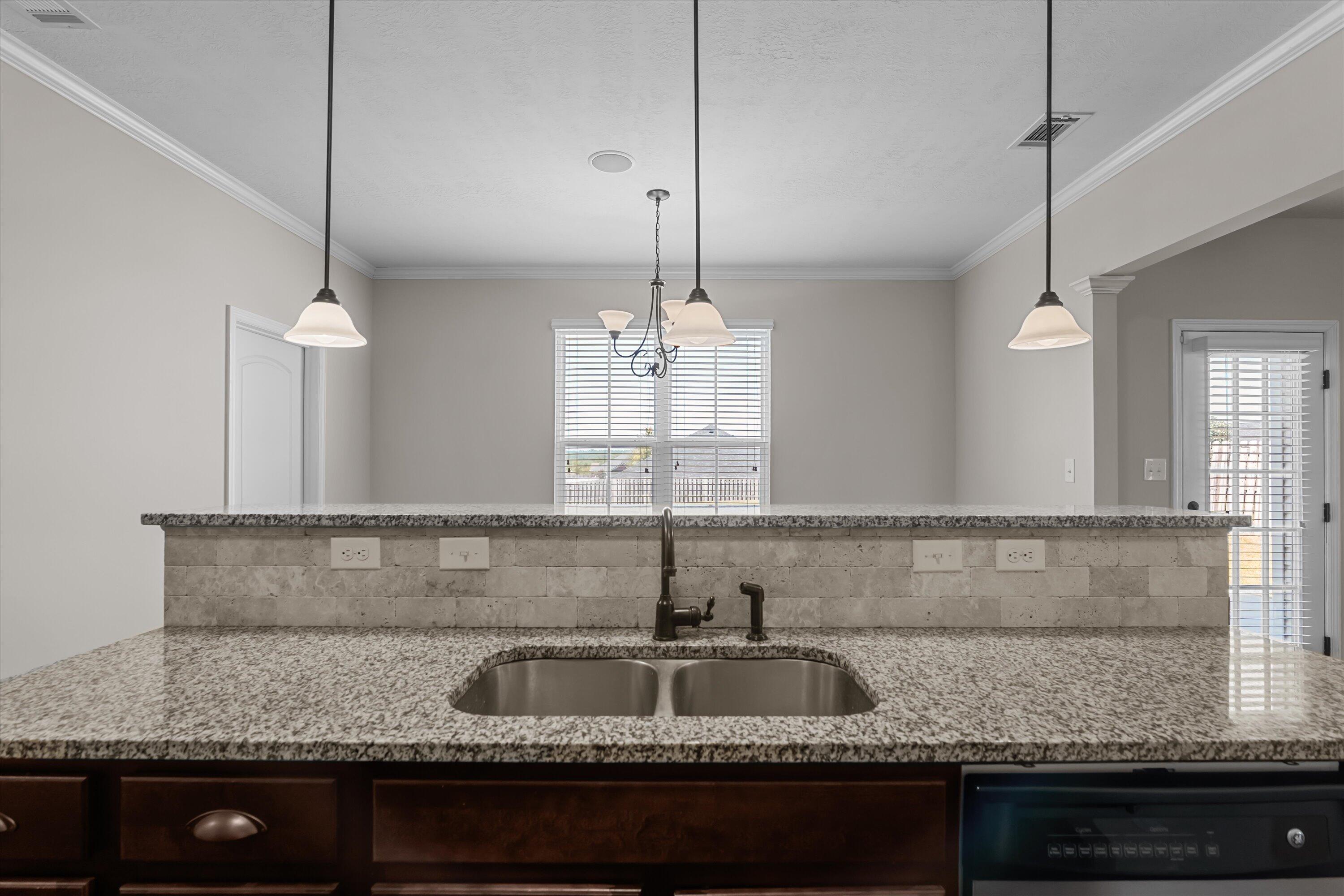 4020 Pullman Circle