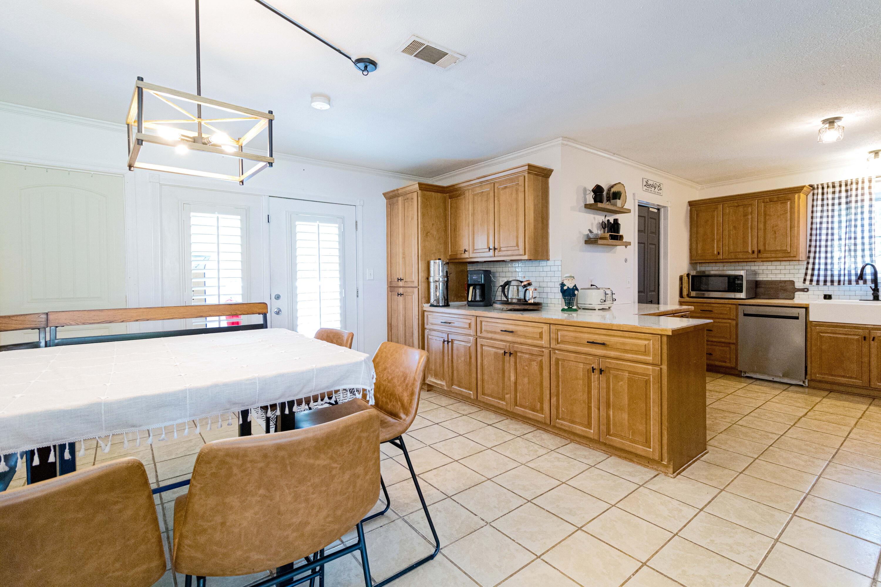 604 Edisto Dr.