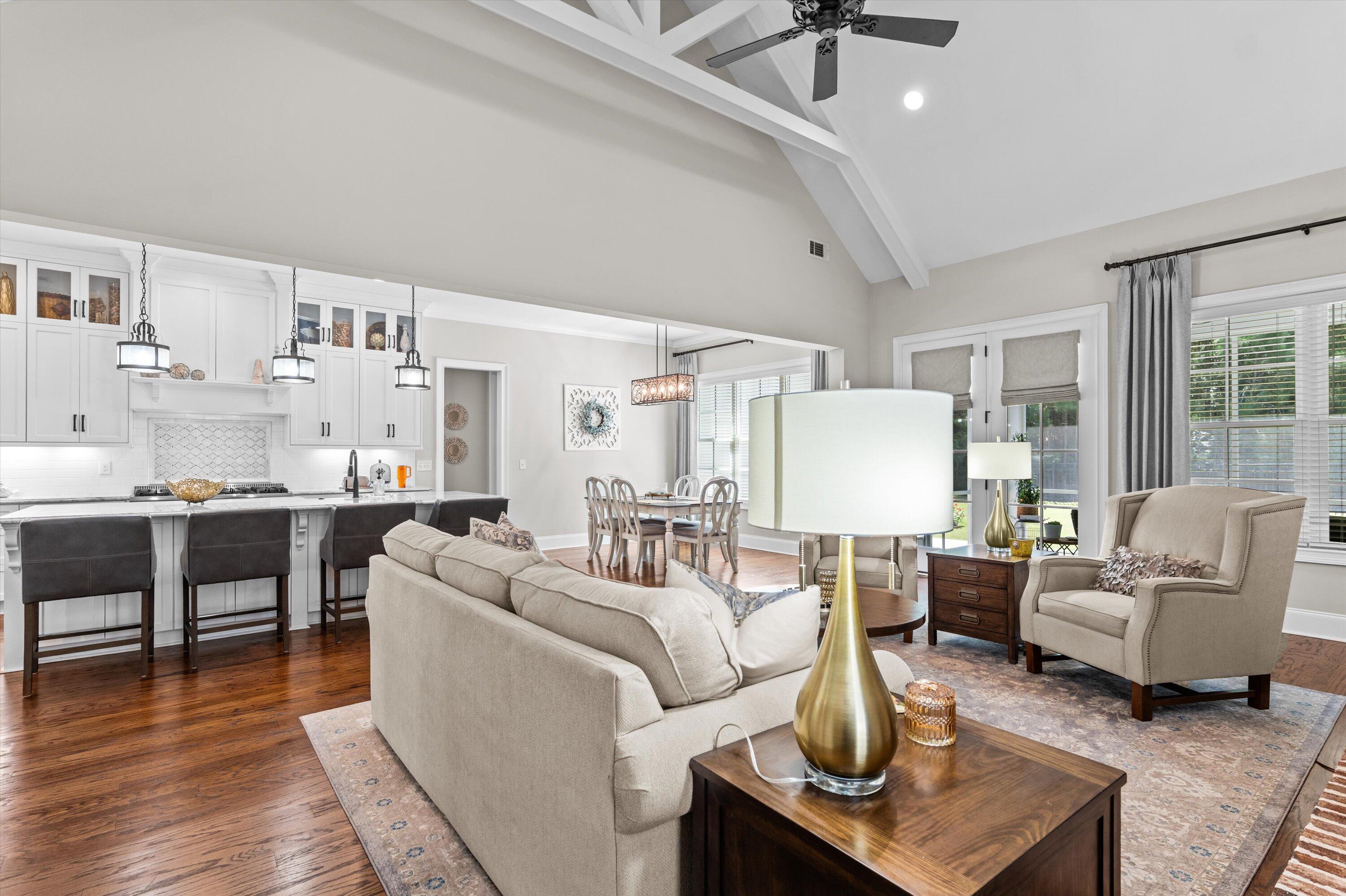 217 Hornsby Lane