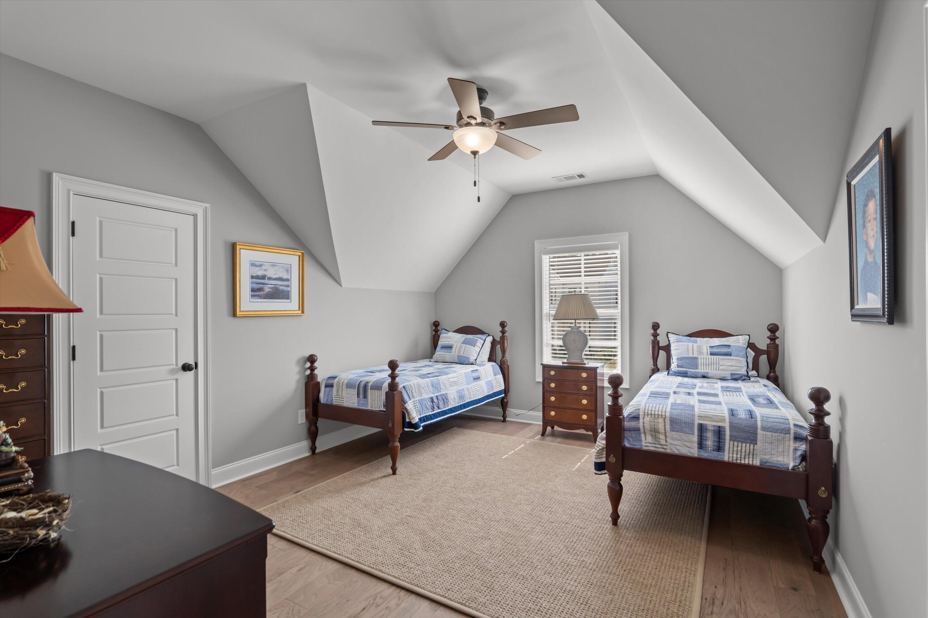 5212 Teal Lane