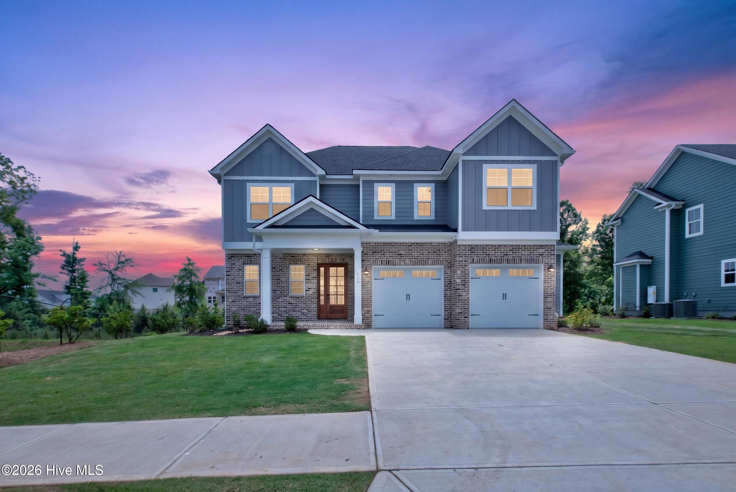 616 River Oaks Lane