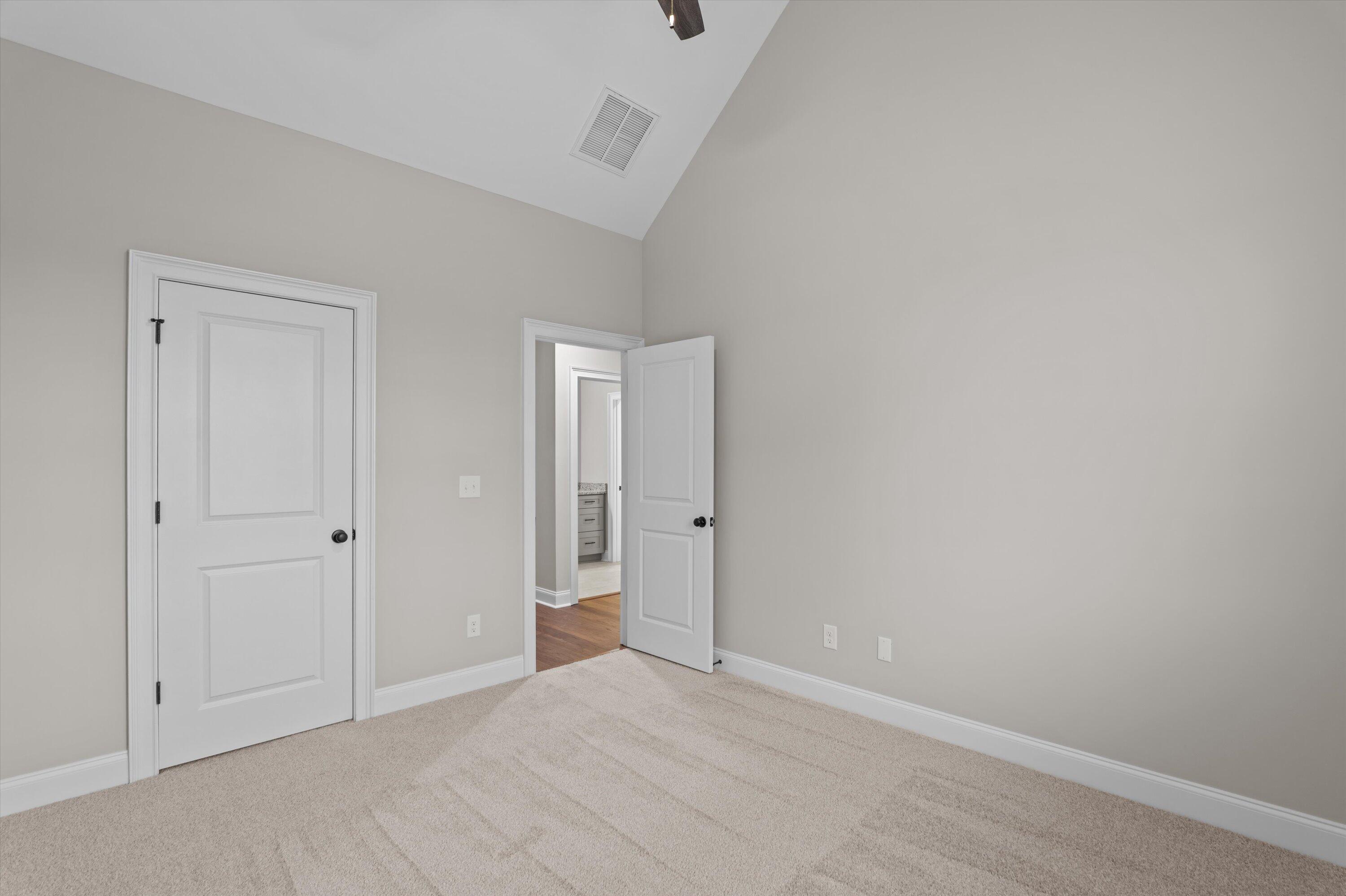 616 River Oaks Lane