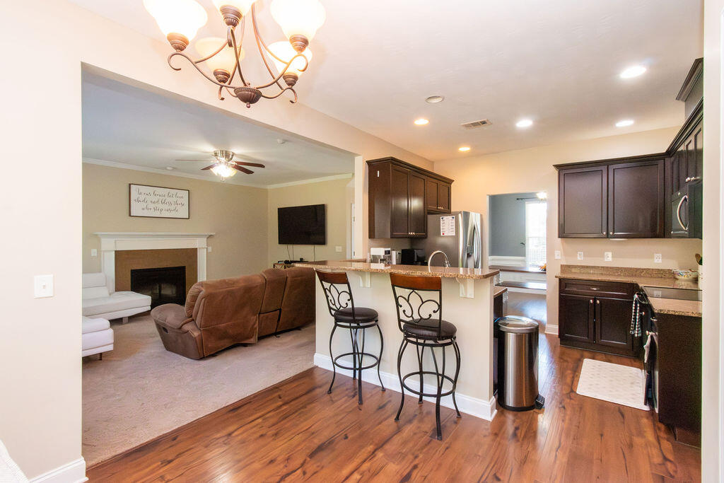 280 Palamon Dr