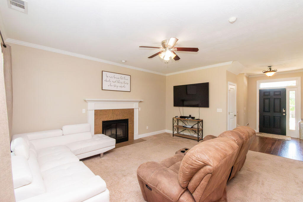280 Palamon Dr