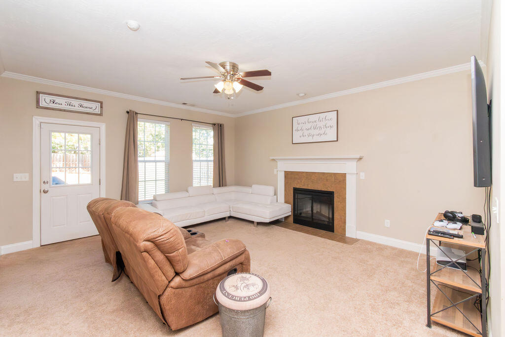 280 Palamon Dr
