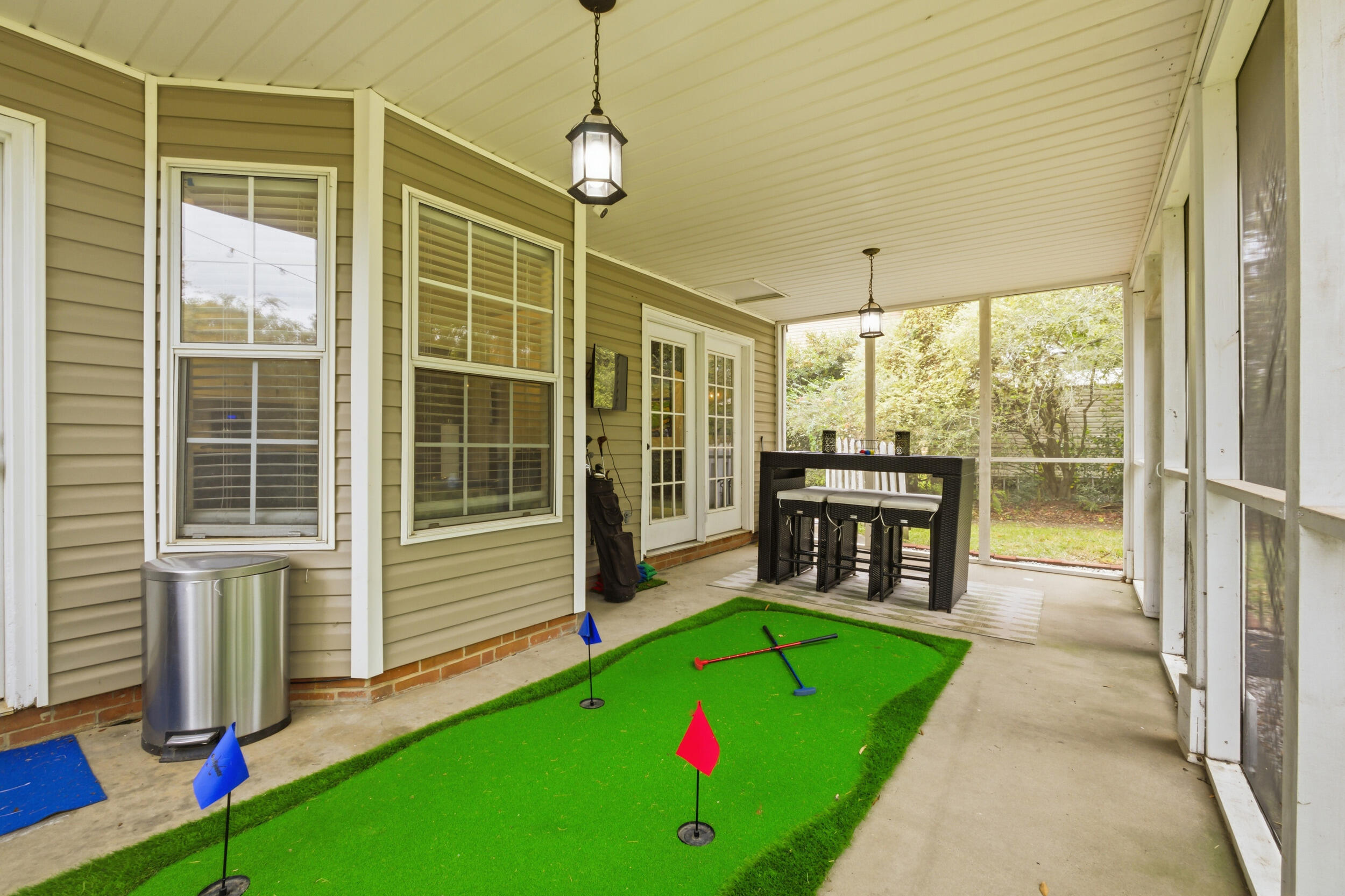 2608 National Woods Drive