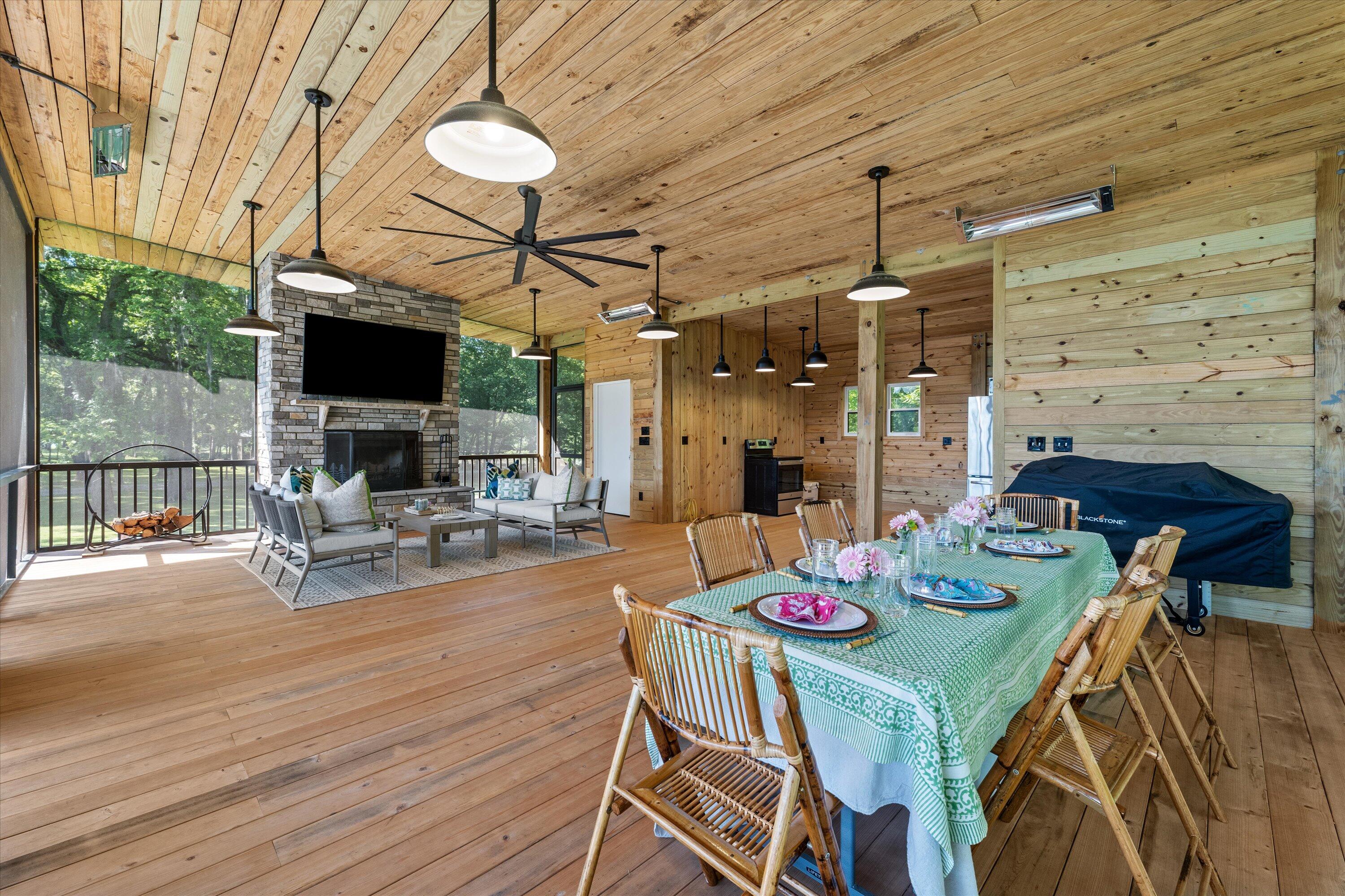 4111 Rivermont Drive