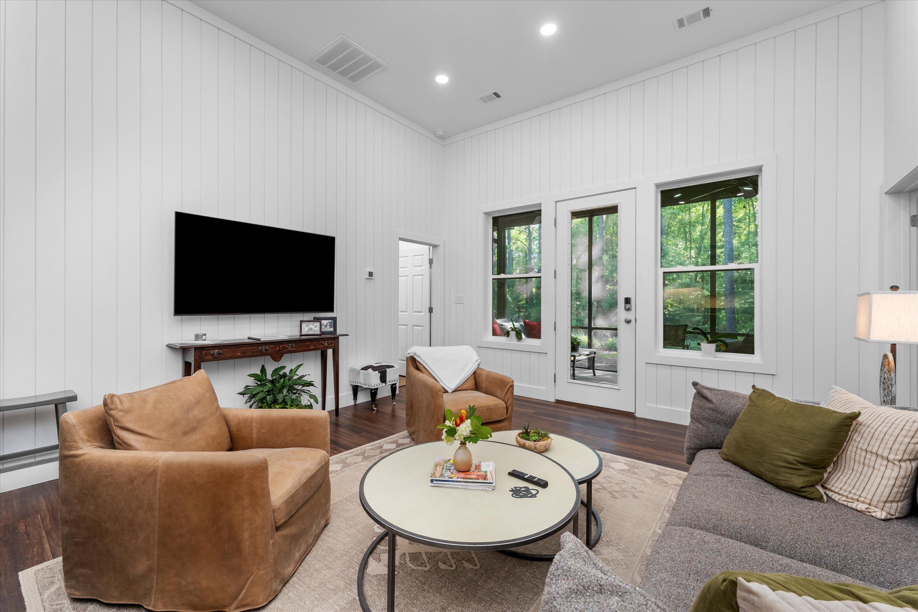4111 Rivermont Drive