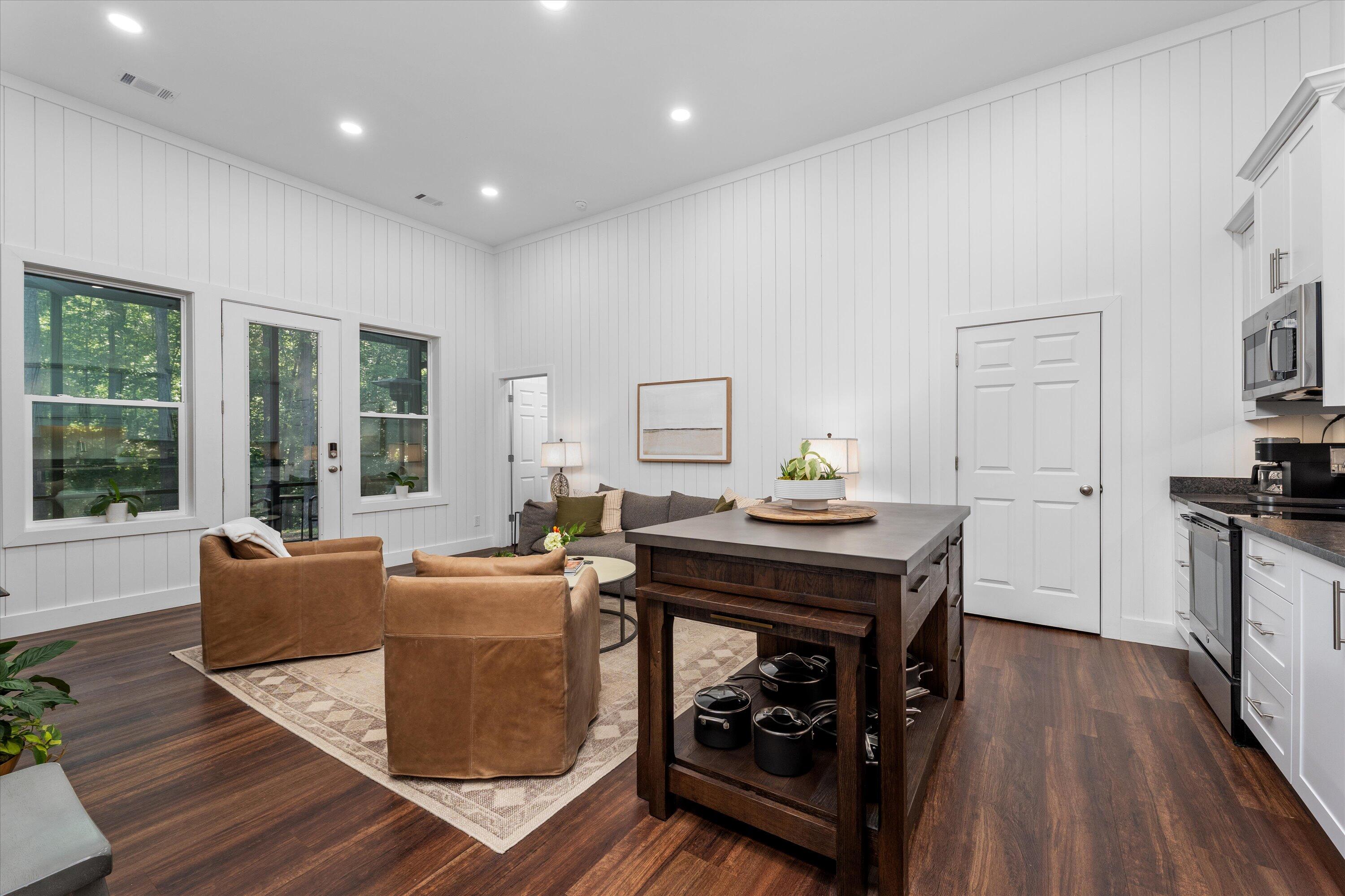 4111 Rivermont Drive