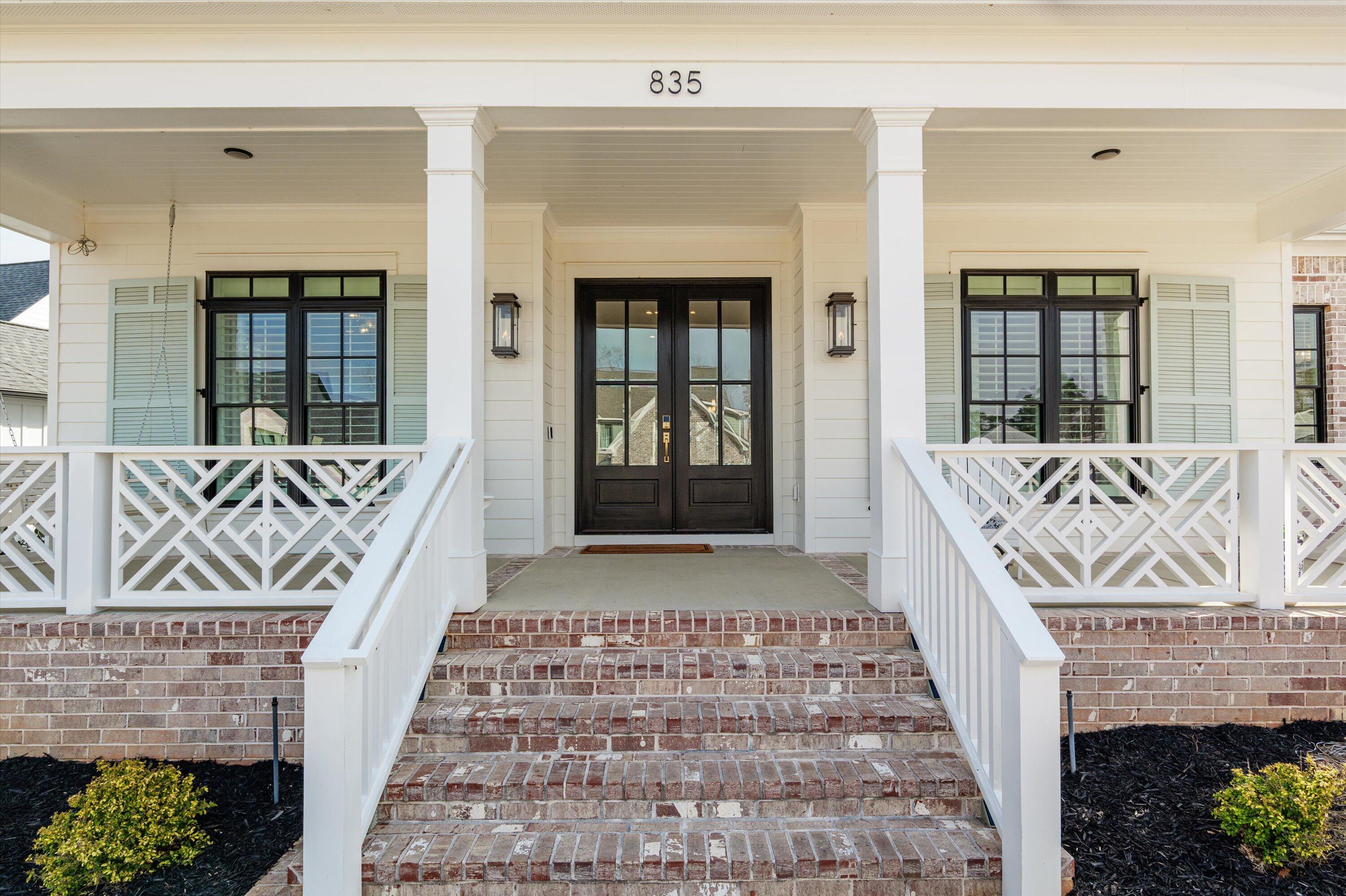 835 Audubon Way