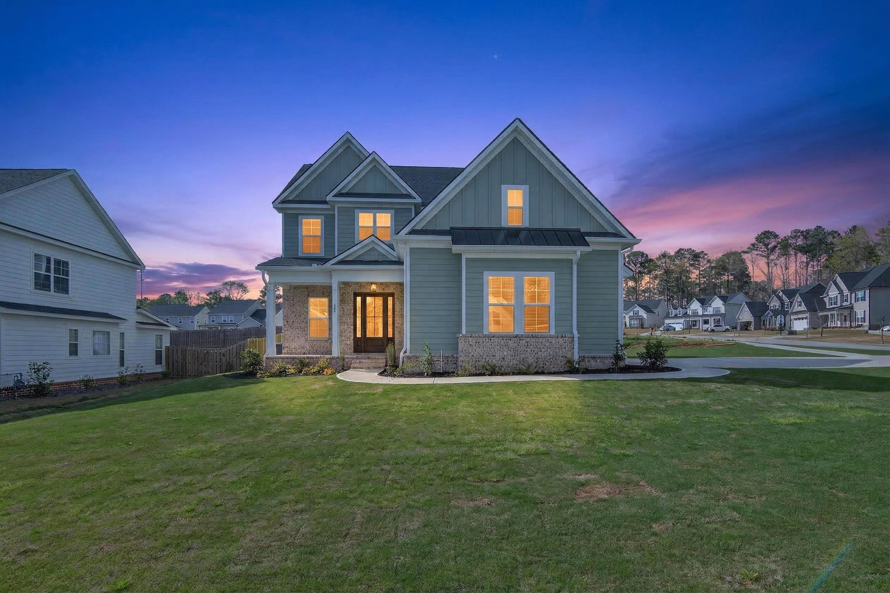 667 River Oaks Lane