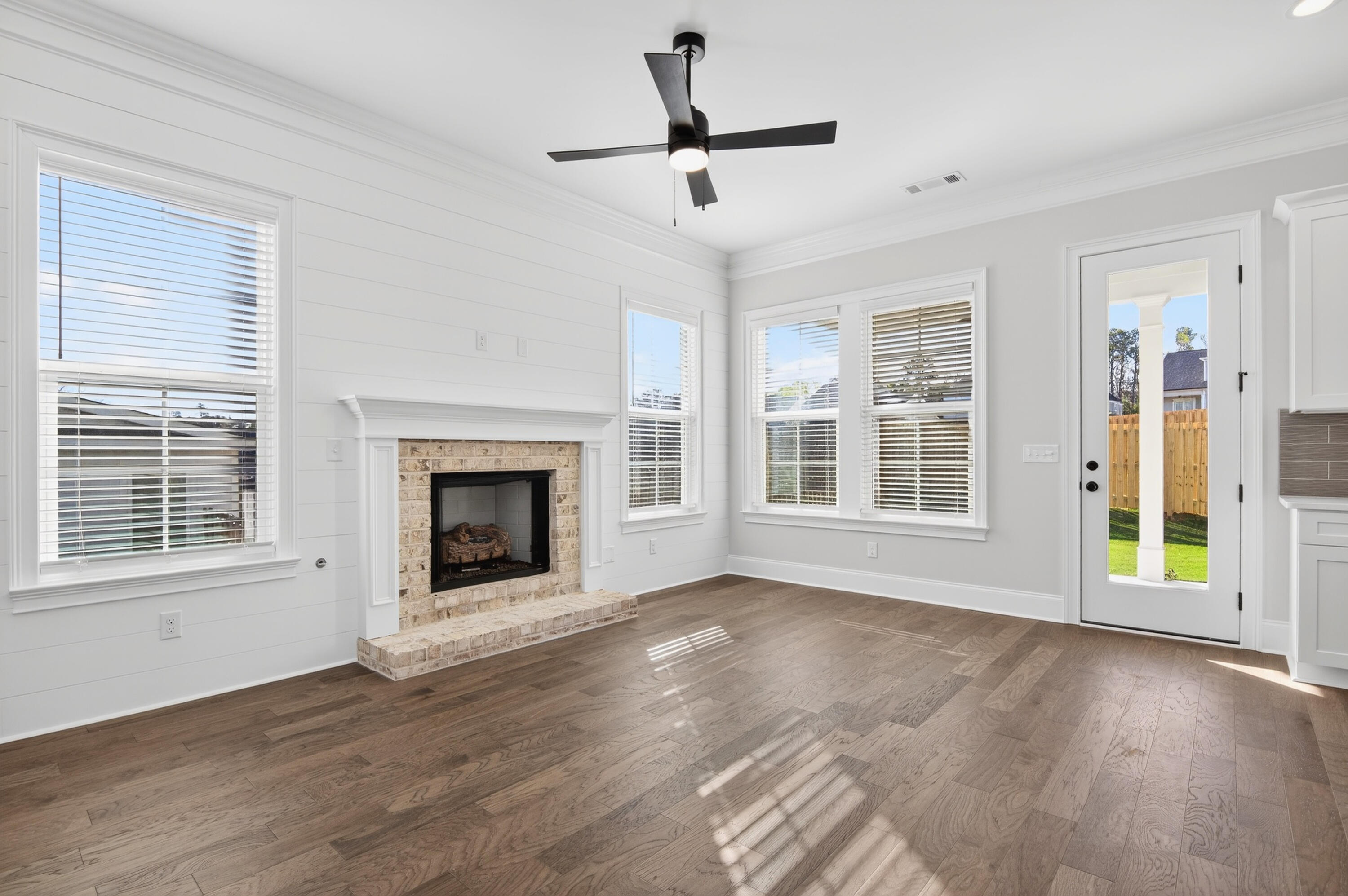 667 River Oaks Lane