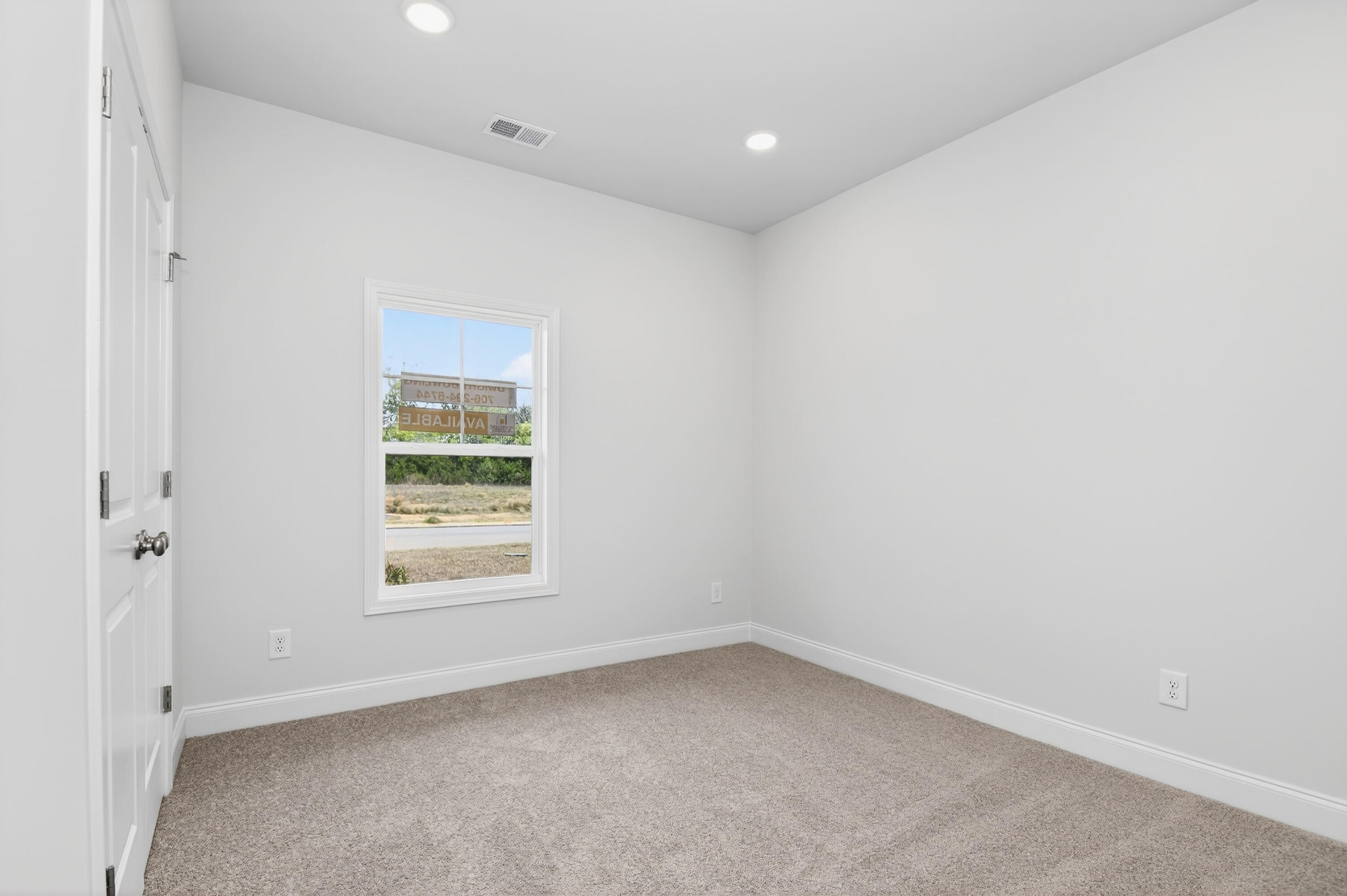 3521 NW Tanbark Oak Lane