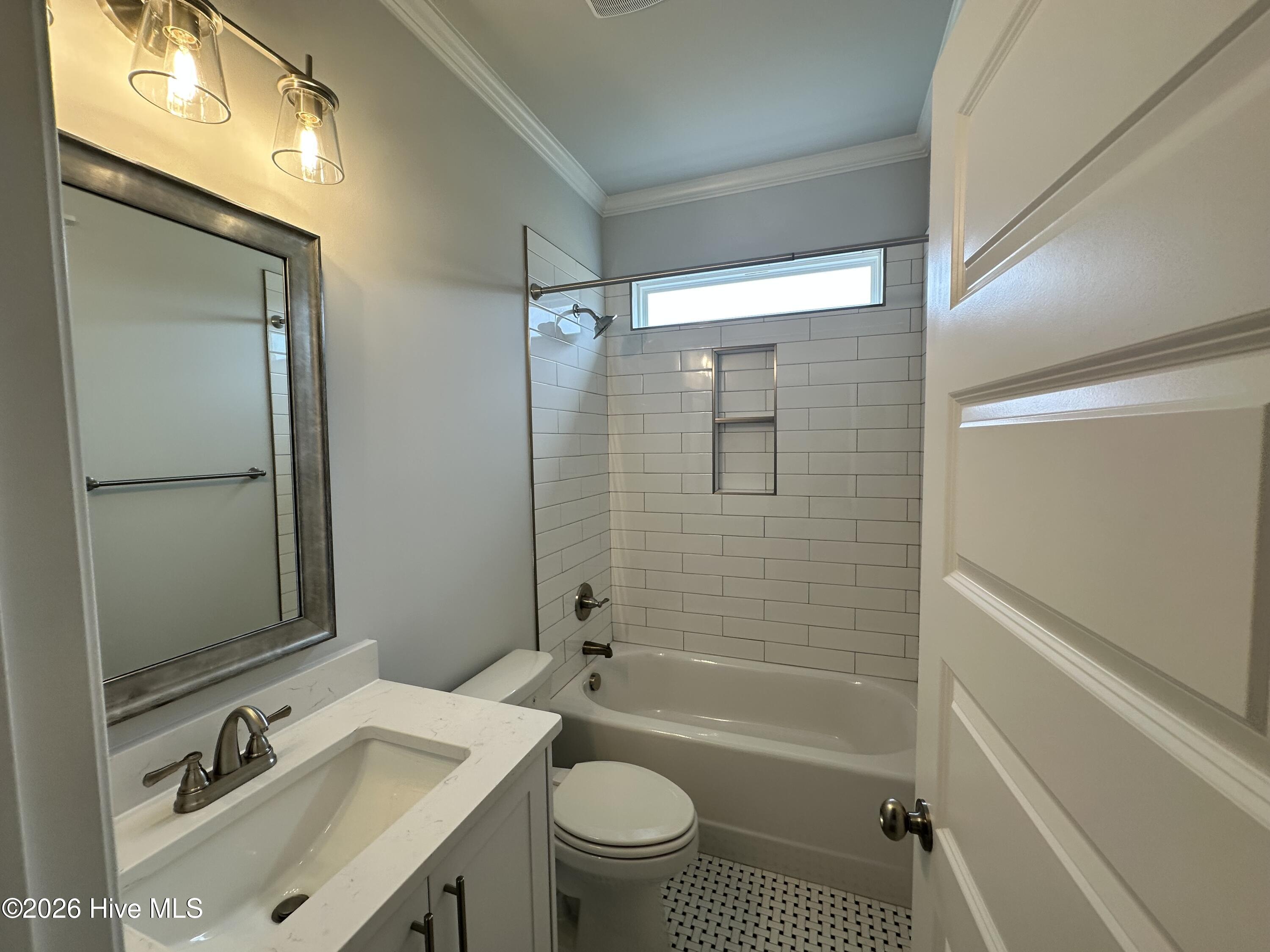 3128 Rosewood Dr. Drive