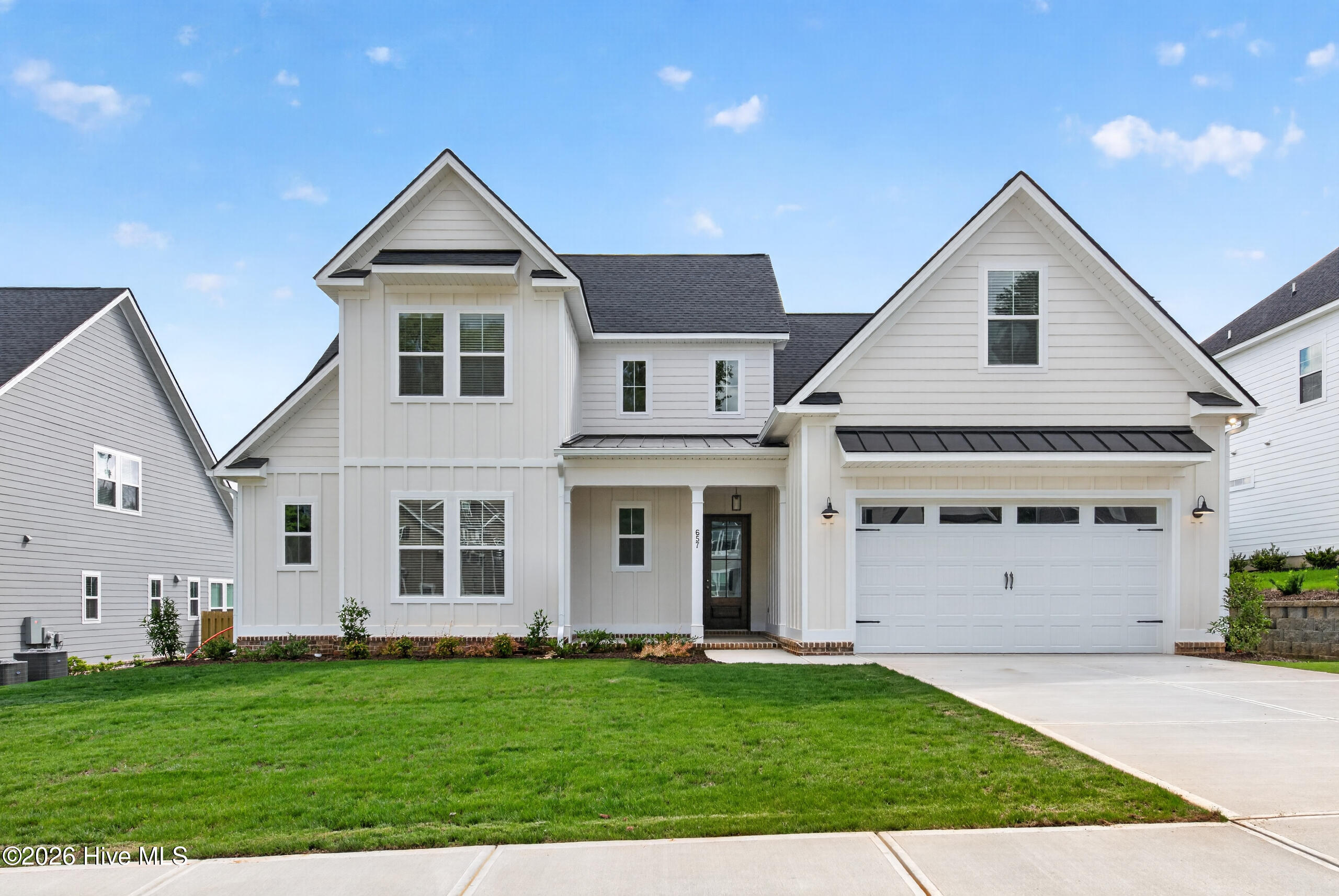 657 River Oaks Lane