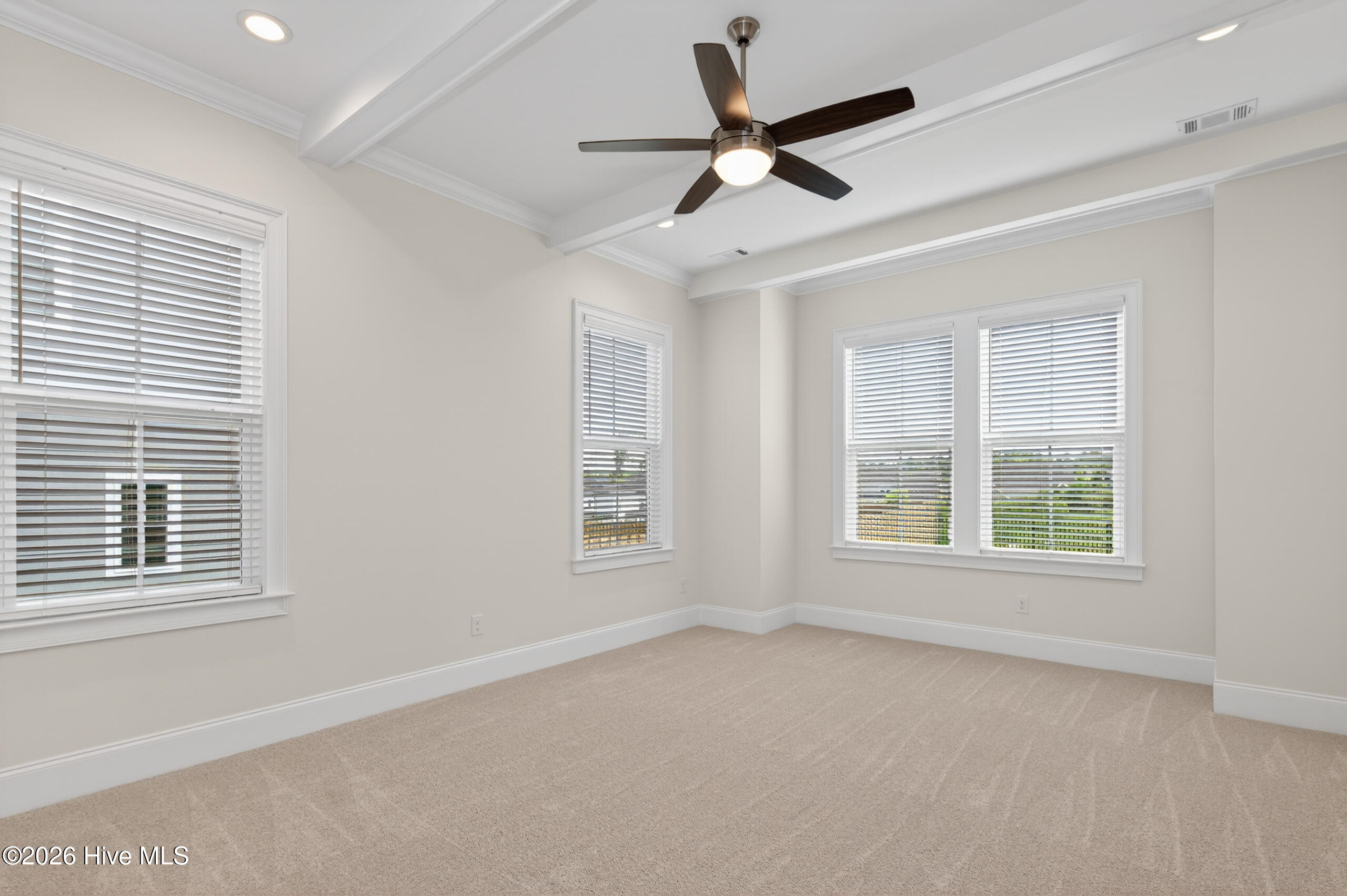 657 River Oaks Lane