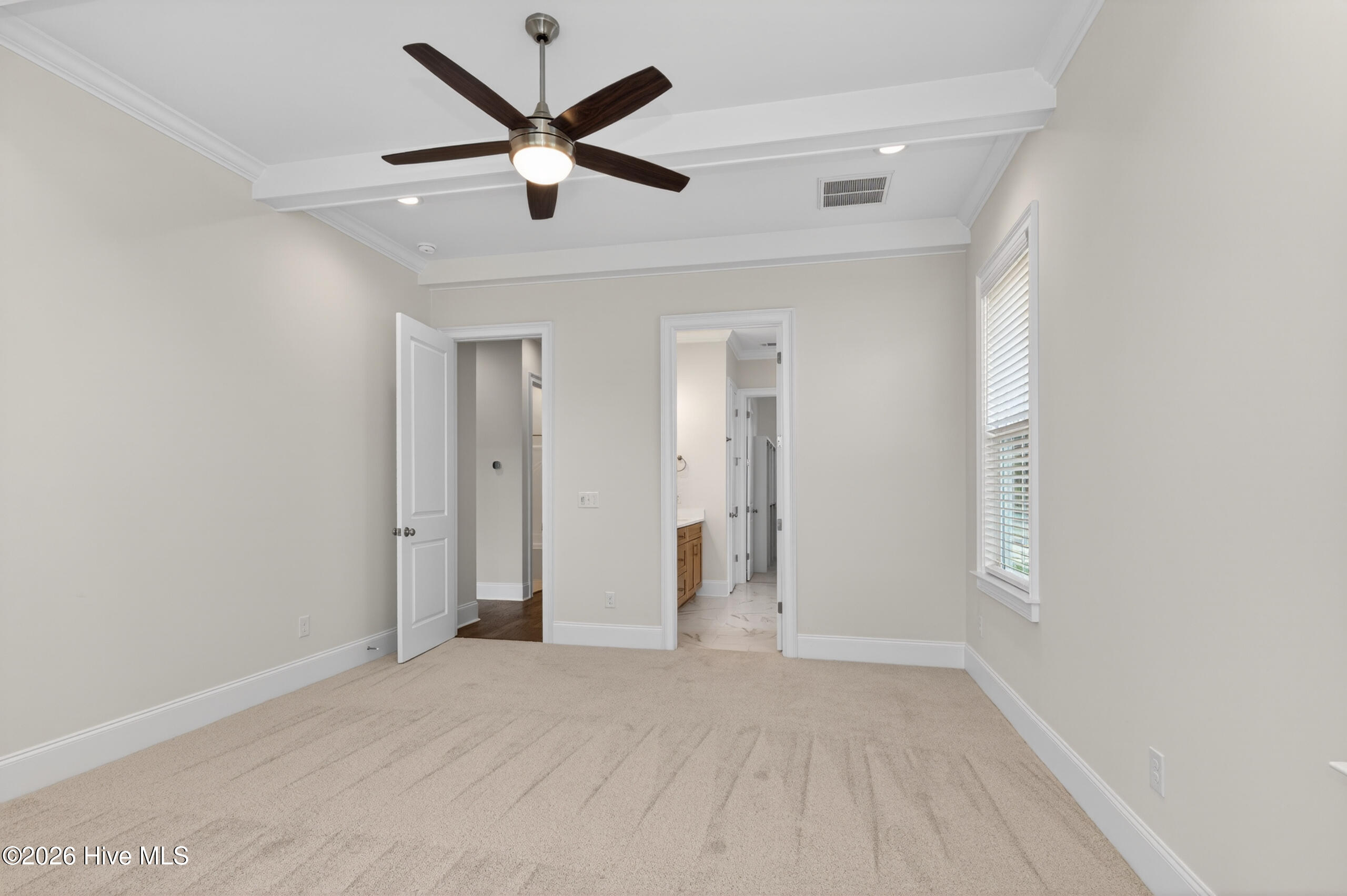 657 River Oaks Lane