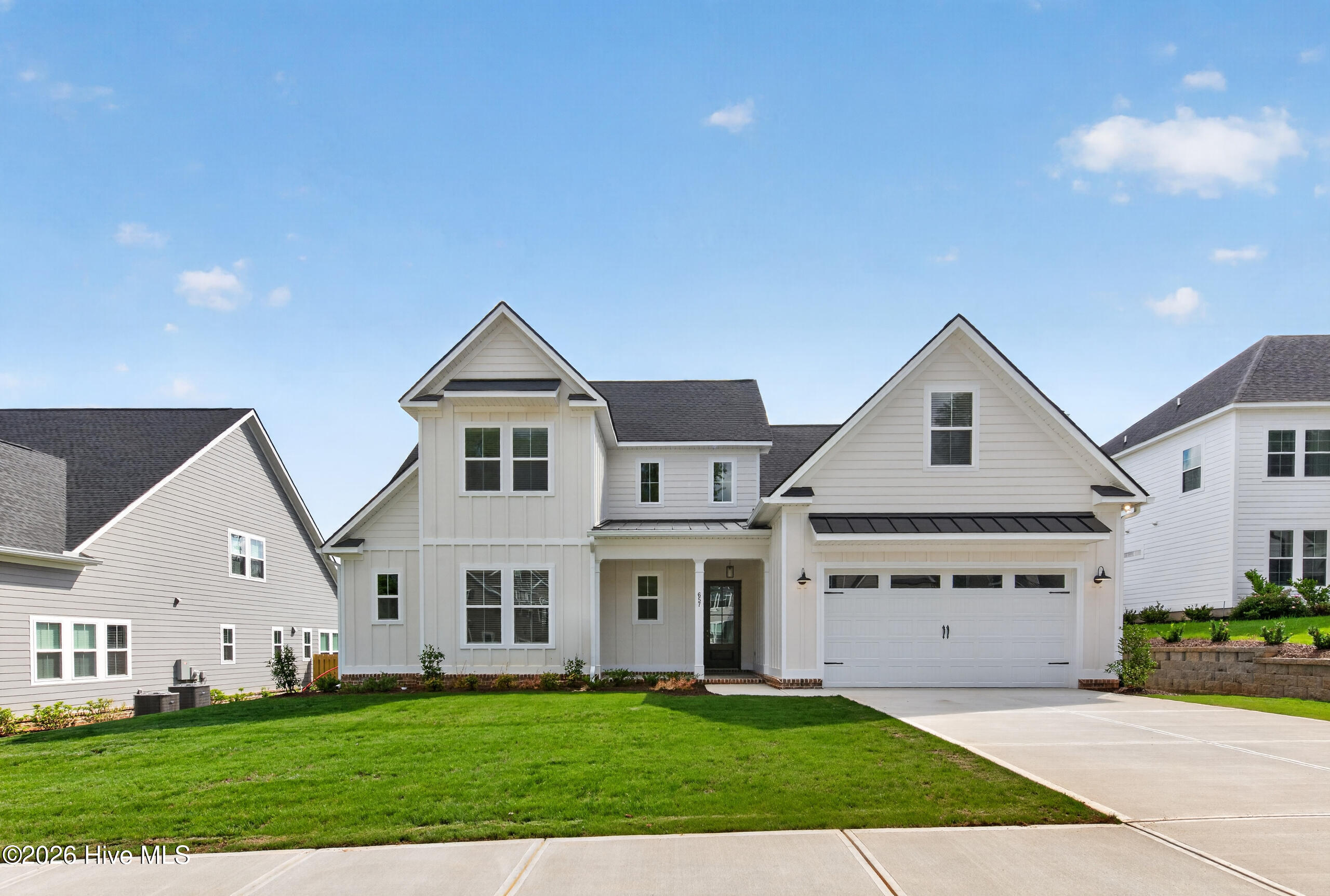 657 River Oaks Lane