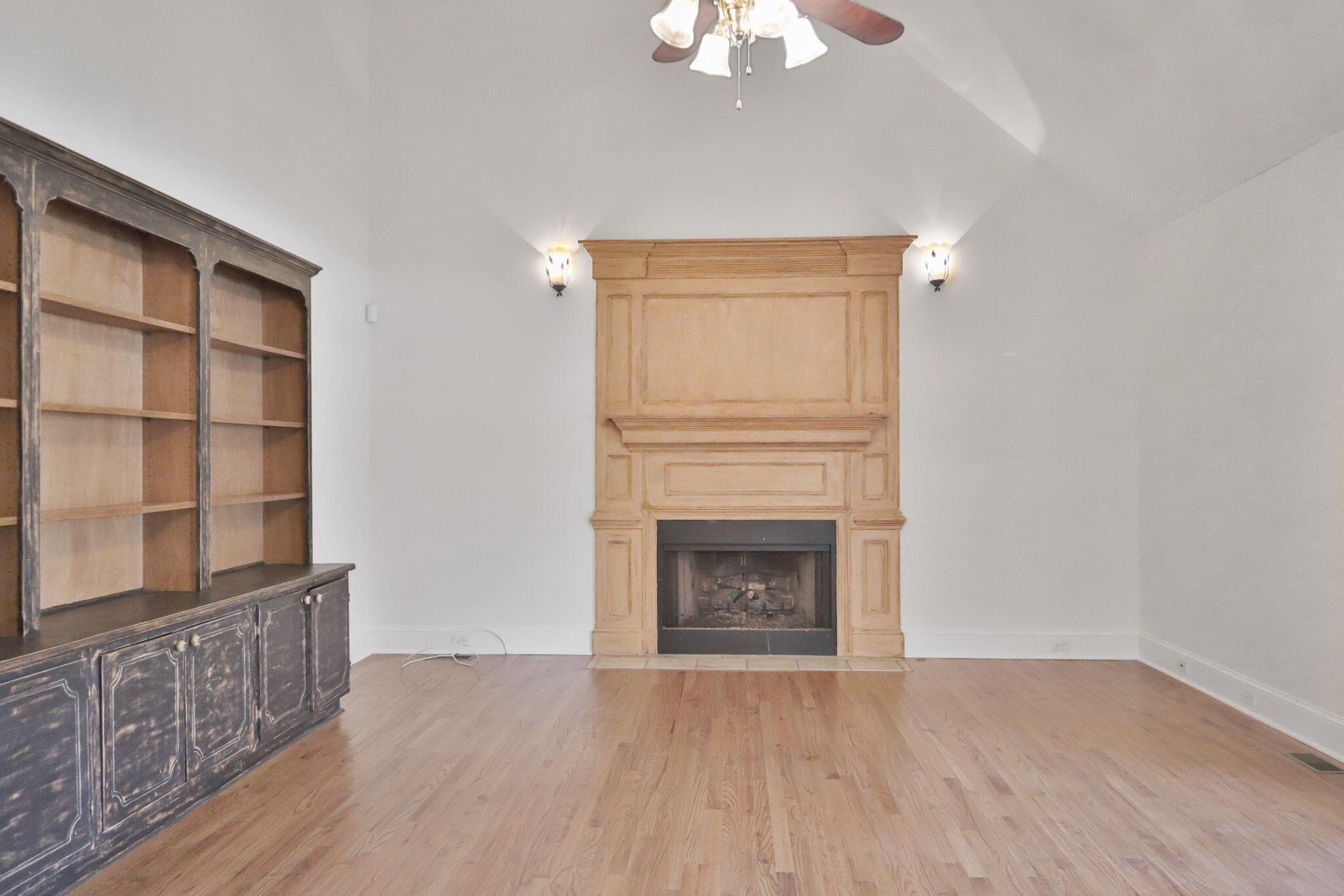 2022 Mayfield Drive